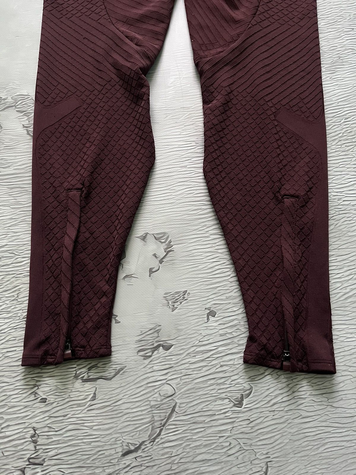 Nike Nike Liverpool FC 22/23 Strike Elite Pants - Claret Size US 30 / EU 46 - 4 Thumbnail