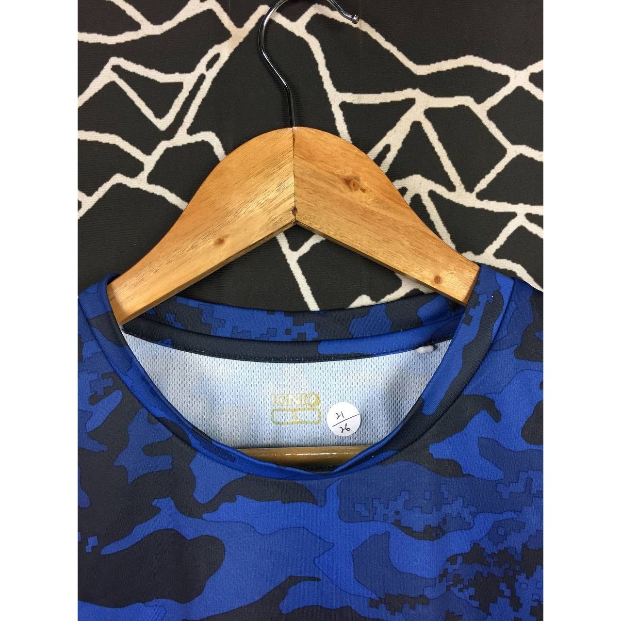 Japanese Brand × Vintage IGNIO Japanese Brand Camouflage Activewear Tee Size US L / EU 52-54 / 3 - 4 Thumbnail