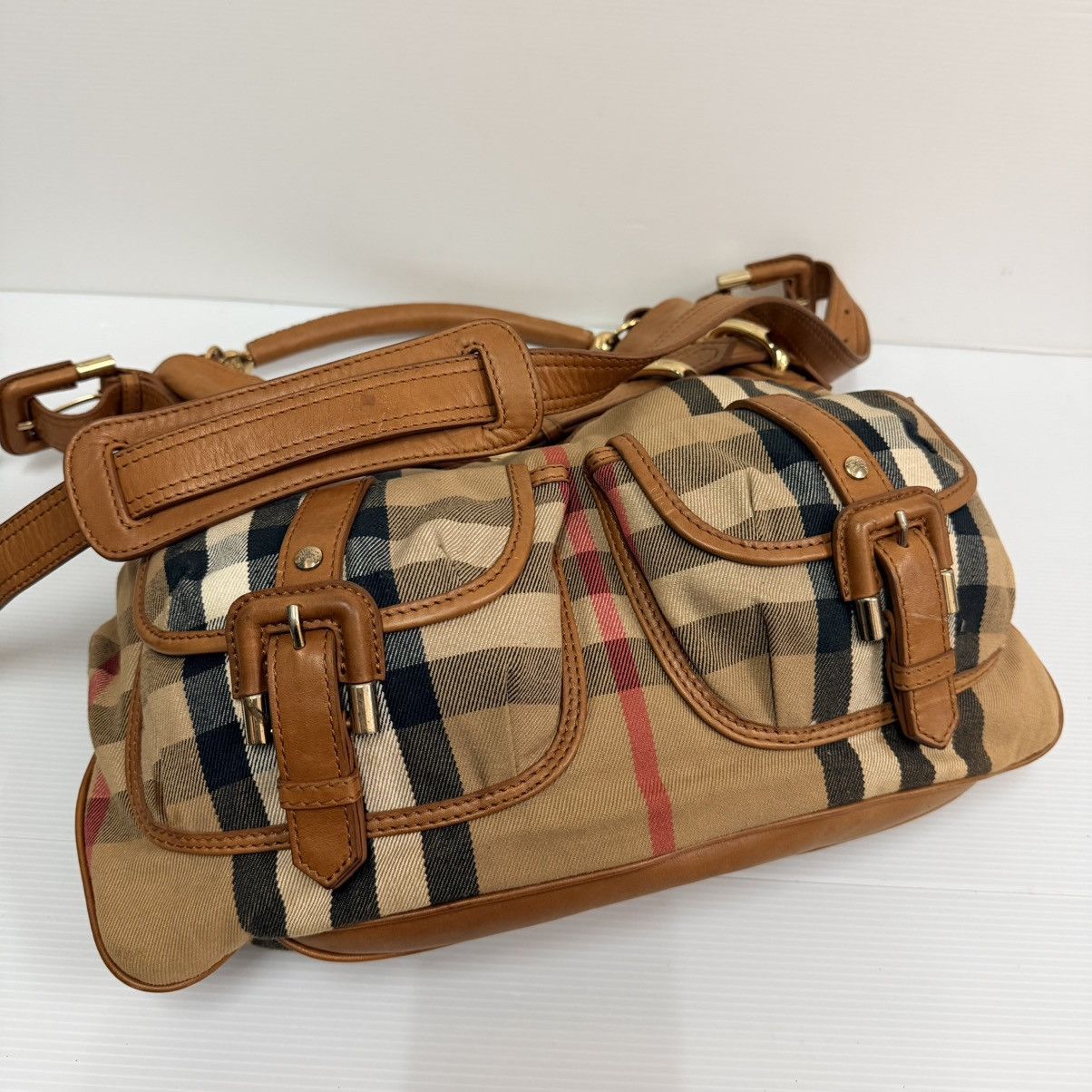 Burberry Burberry Novacheck Canvas Large Shoulder Bag Size ONE SIZE - 3 Thumbnail