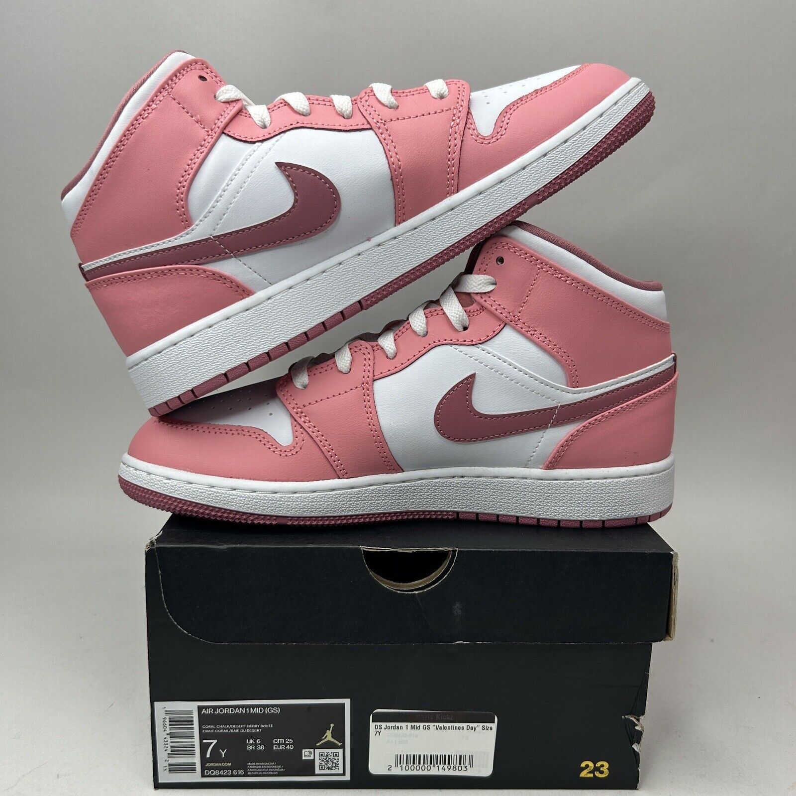 Nike Nike Air Jordan 1 Retro Mid GS “Valentines Day/Coral Pink” Size US 8.5 / IT 38.5 - 3 Thumbnail