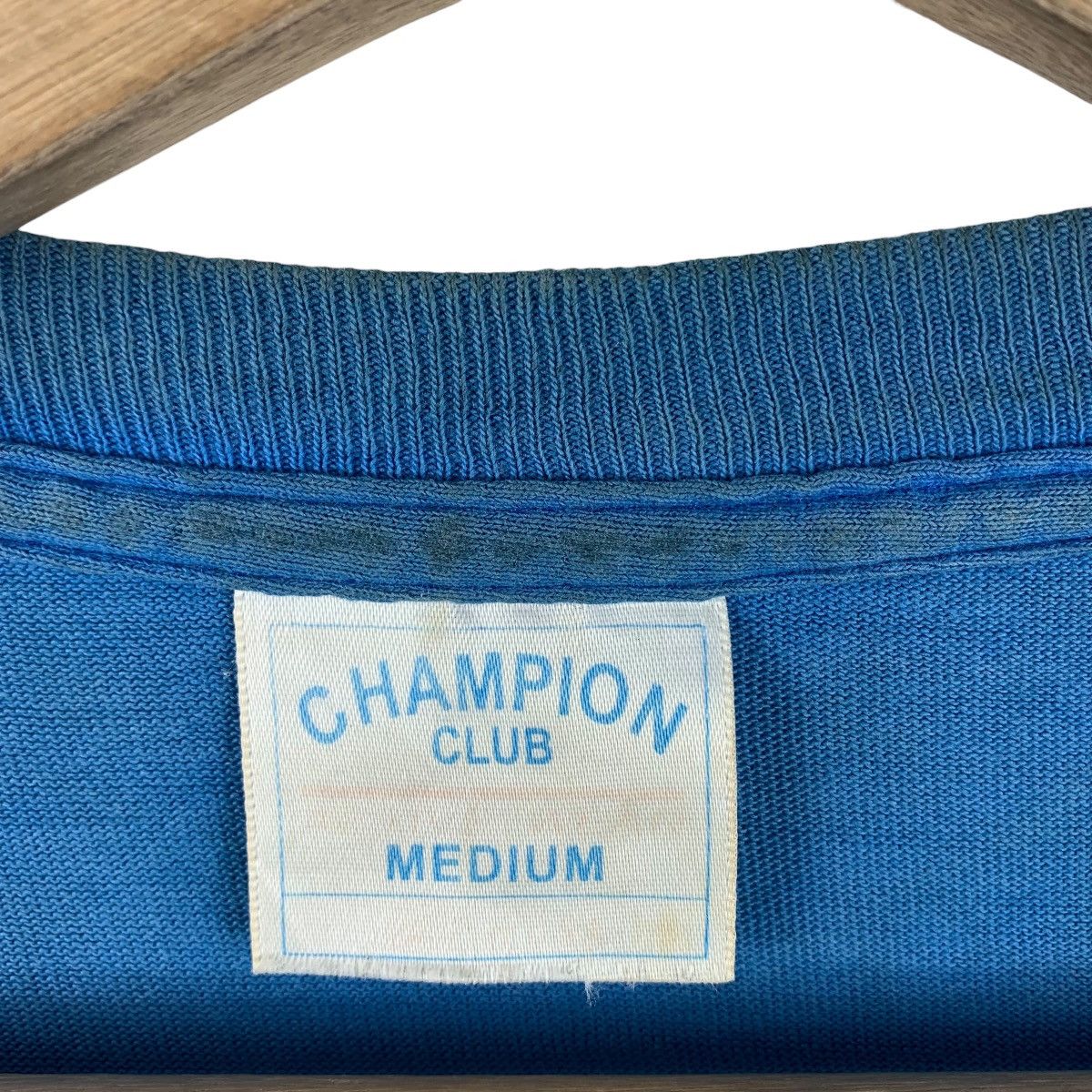 Vintage Vintage 90s YALE University Big spellout blue colour tee Size US M / EU 48-50 / 2 - 3 Thumbnail