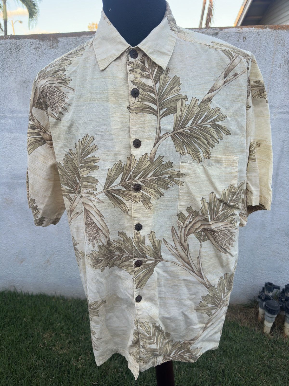 Other PreOwned Kahala Hawaiian Print Yellow Full Button Men's L Size US L / EU 52-54 / 3 - 1 Thumbnail
