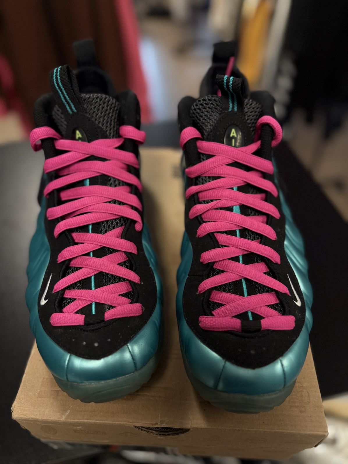 Nike Nike Foamposite Electric Blue Size 11 (2011) (624041-410) Size US 11 / EU 44 - 9 Thumbnail