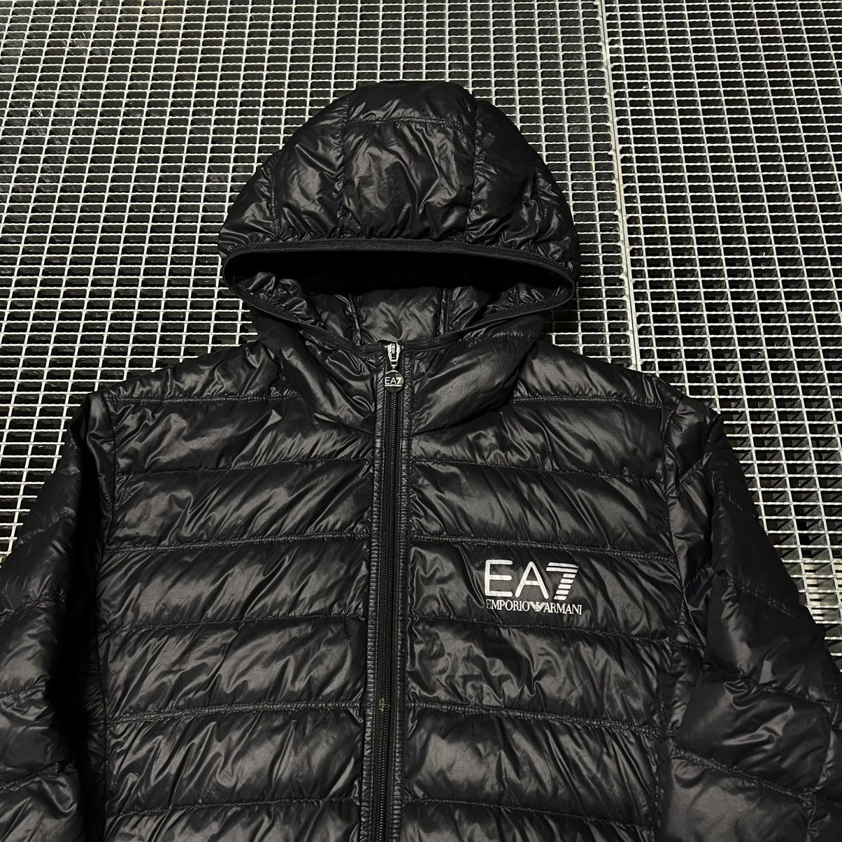 Emporio Armani Micro Down Jacket Emporio Armani Luxury Streatwear Drill Size US L / EU 52-54 / 3 - 3 Thumbnail