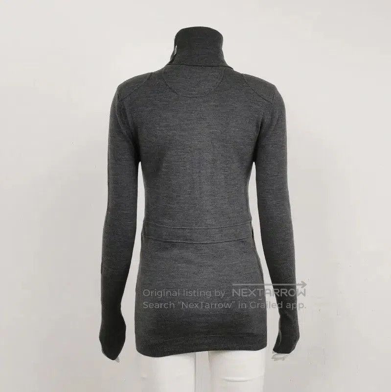 Burberry Burberry Gray Wool Blend Monogram Knit Top. Size S / US 4 / IT 40 - 2 Thumbnail