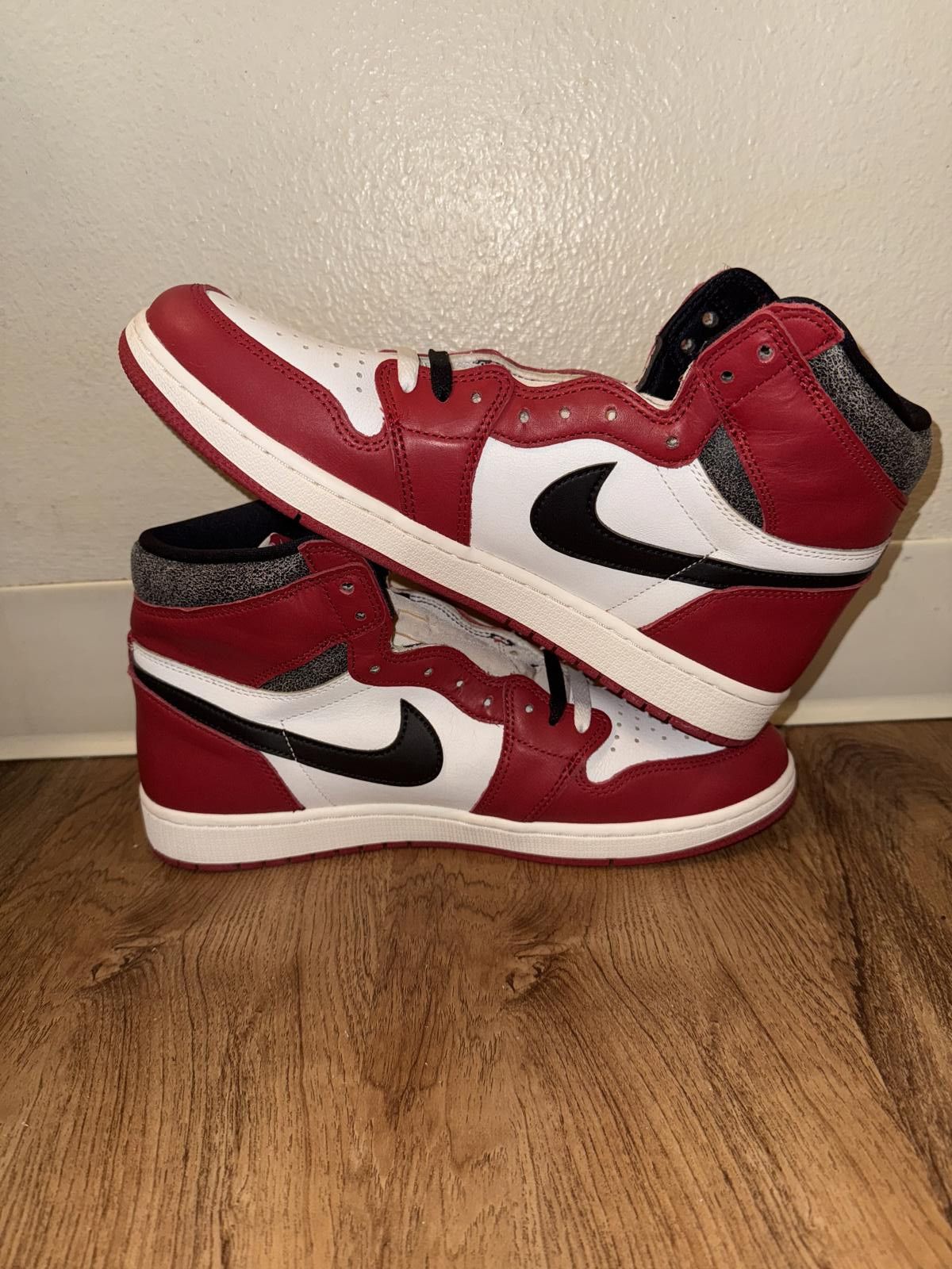 Jordan Brand Jordan 1 Retro High OG Chicago Lost And Found Size US 12.5 / EU 45-46 - 5 Thumbnail