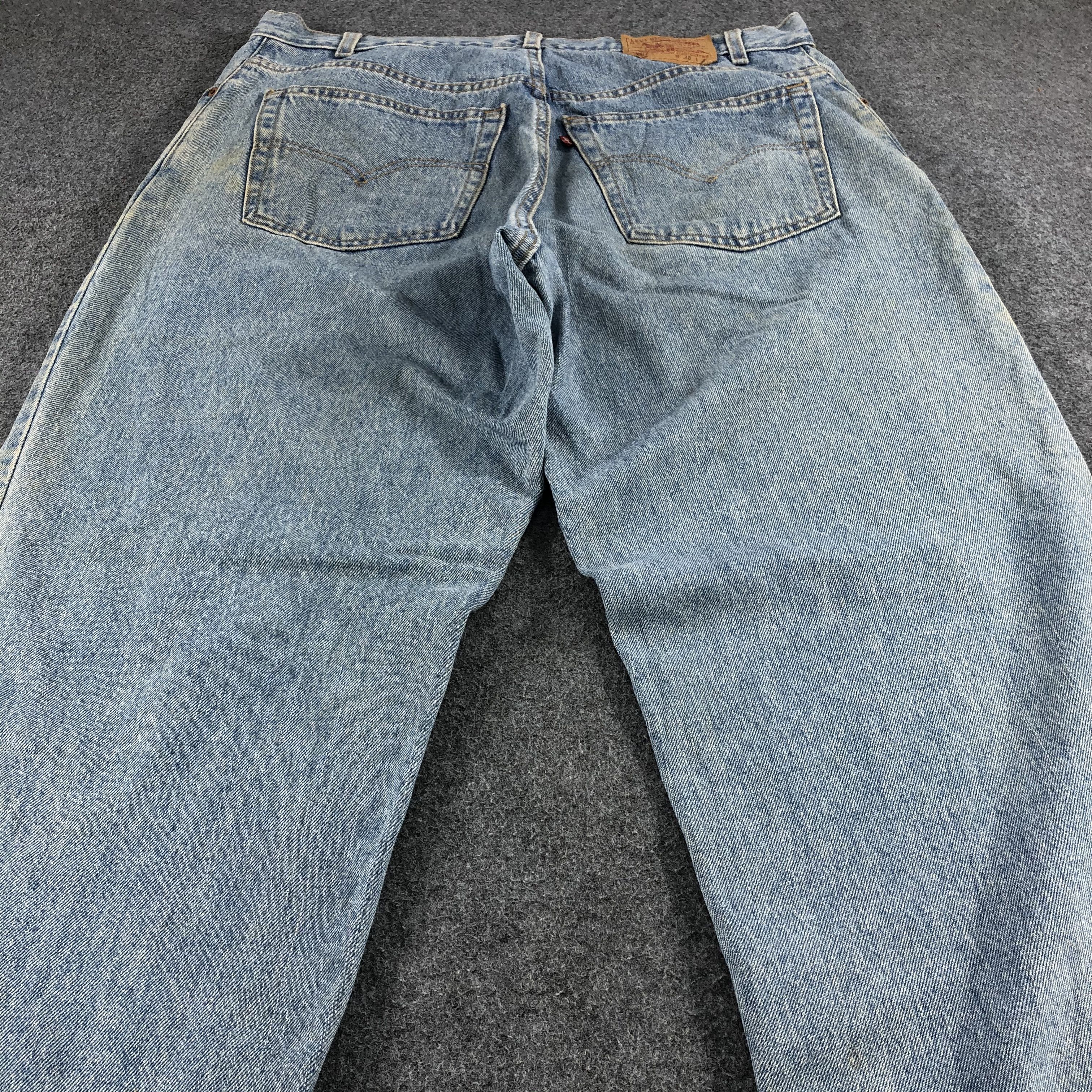 Levi's Vintage 90s Light Wash Levis 560 Jeans-J1196 Size US 39 - 4 Thumbnail