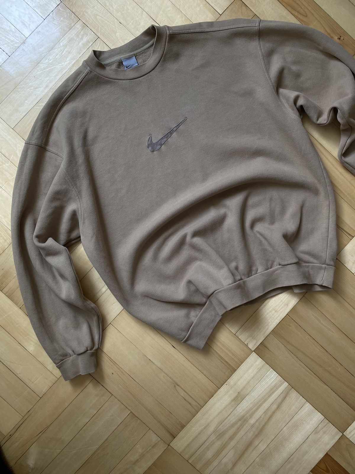 Nike × Vintage Vintage Nike Swoosh Big Logo Men’s Sweater Size US XL / EU 56 / 4 - 3 Thumbnail