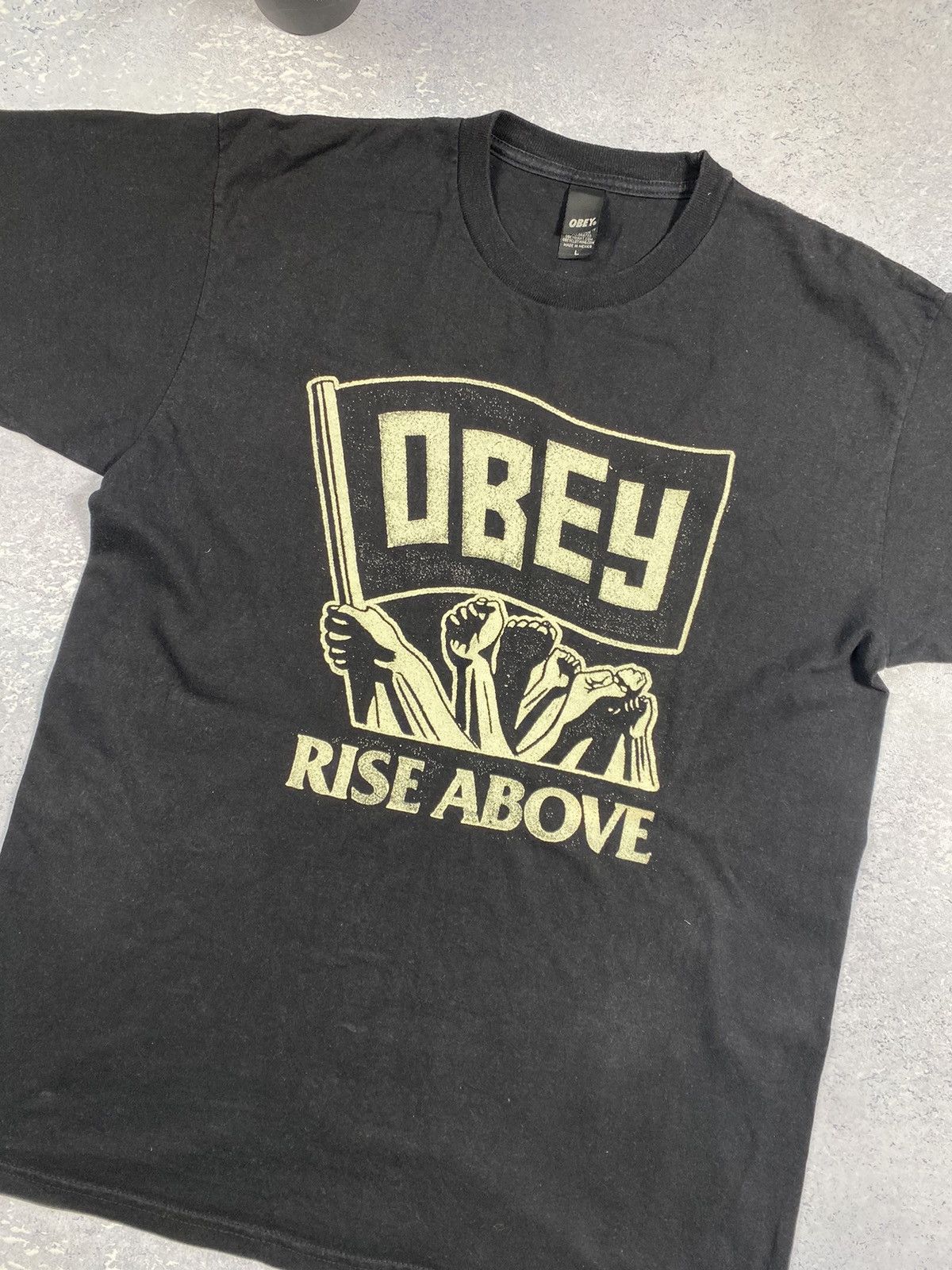 Obey × Vintage Vintage Black Obey Rise Above Men’s T-Shirt Size L Size US L / EU 52-54 / 3 - 3 Thumbnail