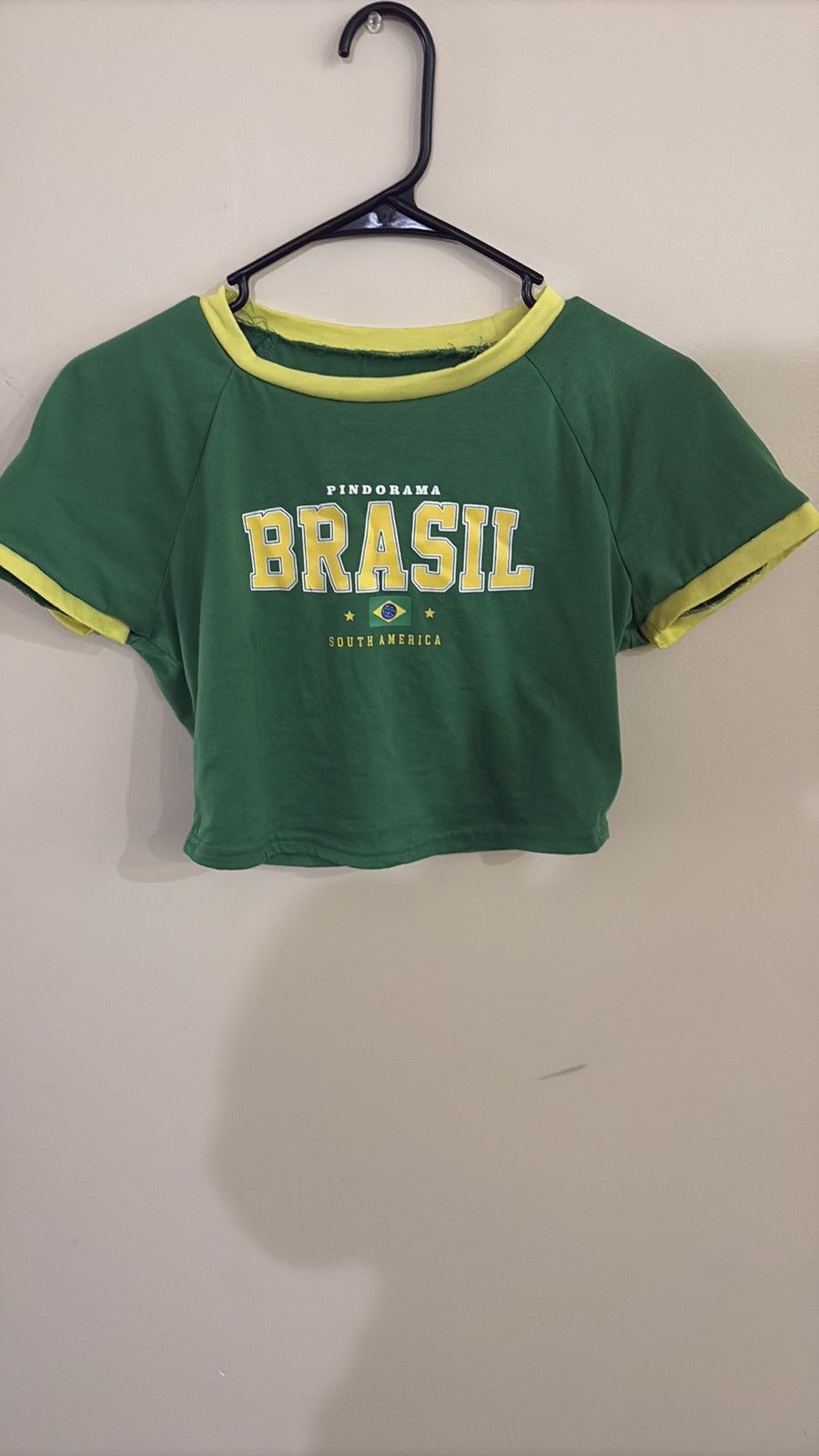 Shein Green and Yellow “Brasil” Crop Top Size M / US 6-8 / IT 42-44 - 1 Preview