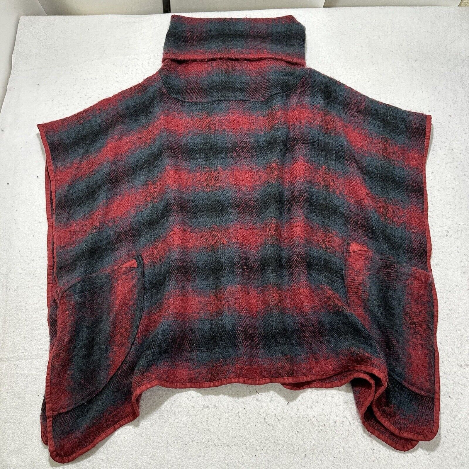 Other BCBGeneration One Size Poncho Sweater Turtleneck Red =Tunic Size ONE SIZE - 1 Thumbnail