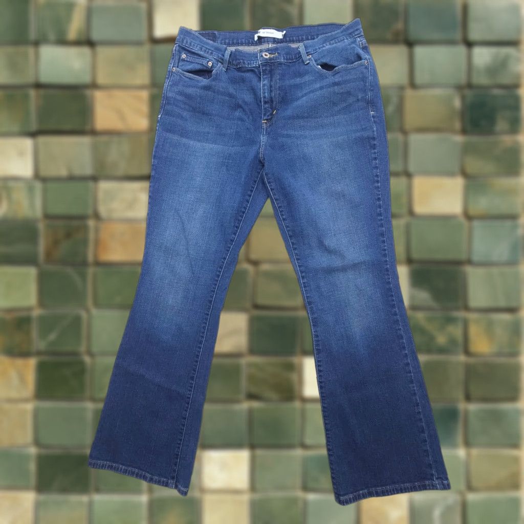 Levi's Levi's 515 Bootcut Jeans Womens 14 Dark Wash Blue Stretch Denim Mid Rise Jeans Size 36" / US 14 / IT 50 - 1 Thumbnail