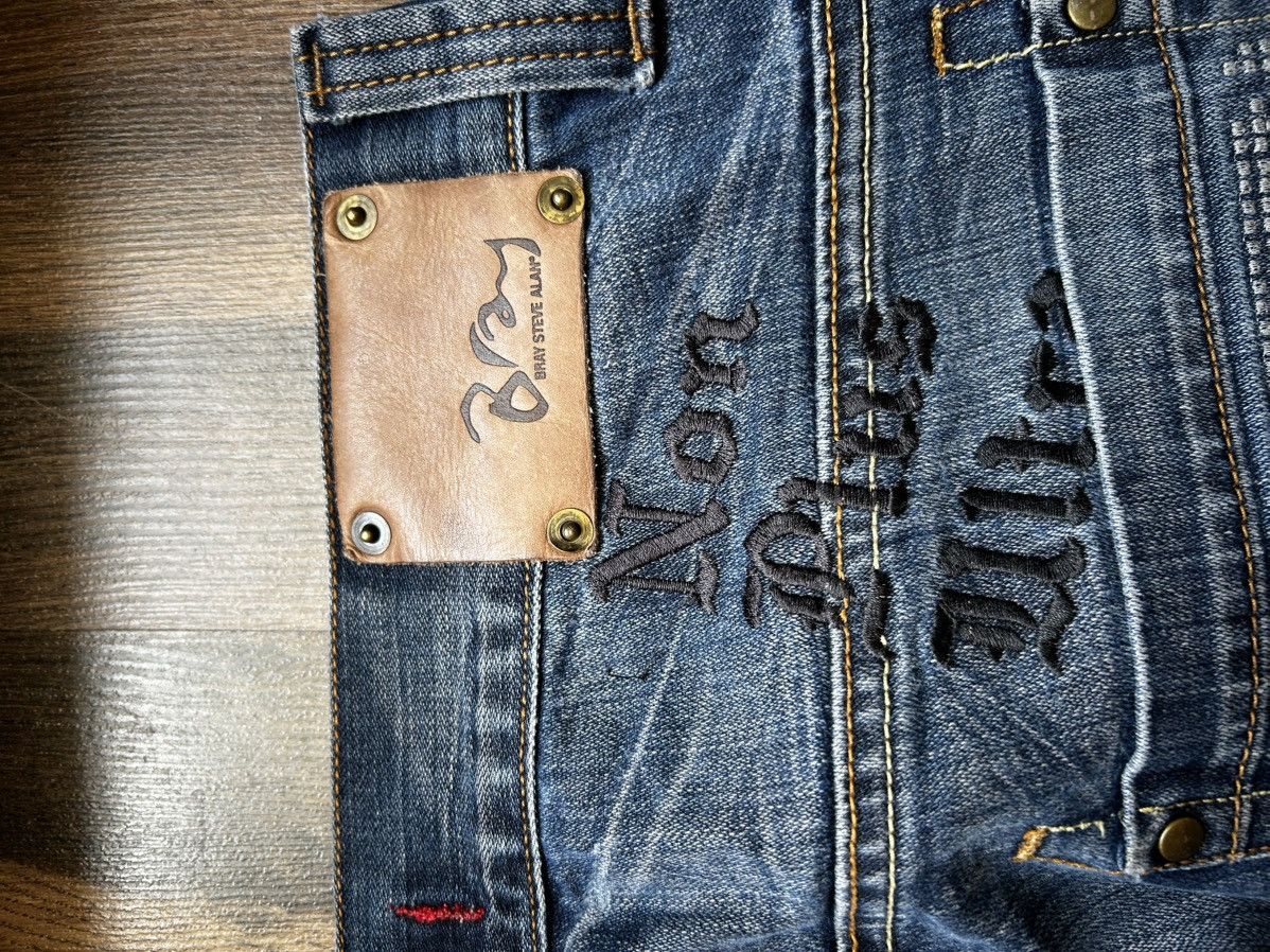 Bray Steve Alan Vintage Bray Steve Alan skeleton embroidered logo jeans Size US L / EU 52-54 / 3 - 6 Thumbnail