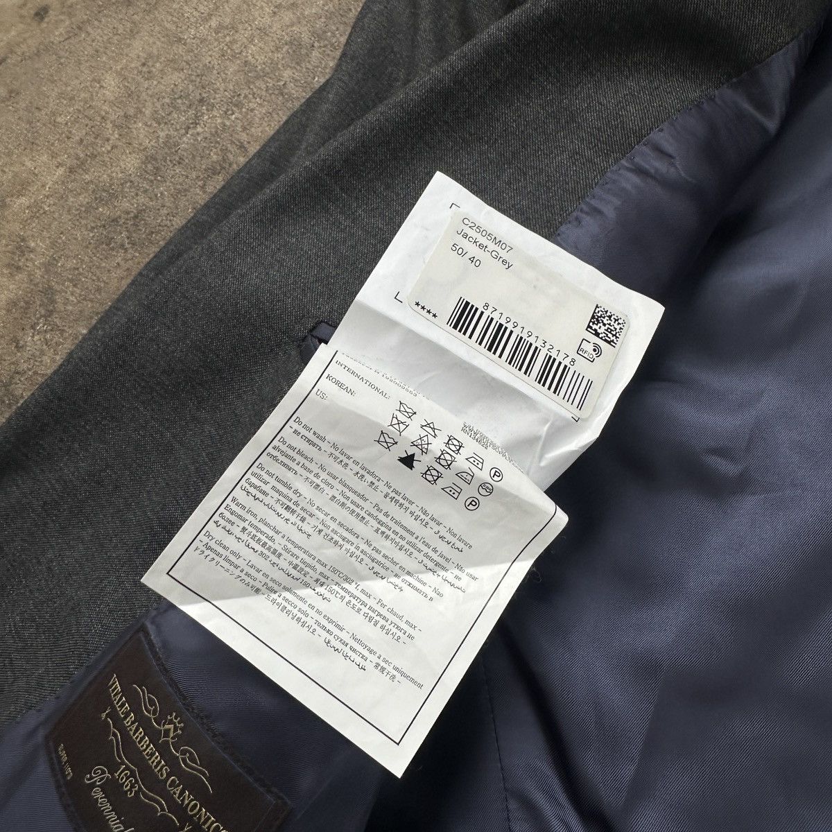 Lazio singe breasted wool blazer