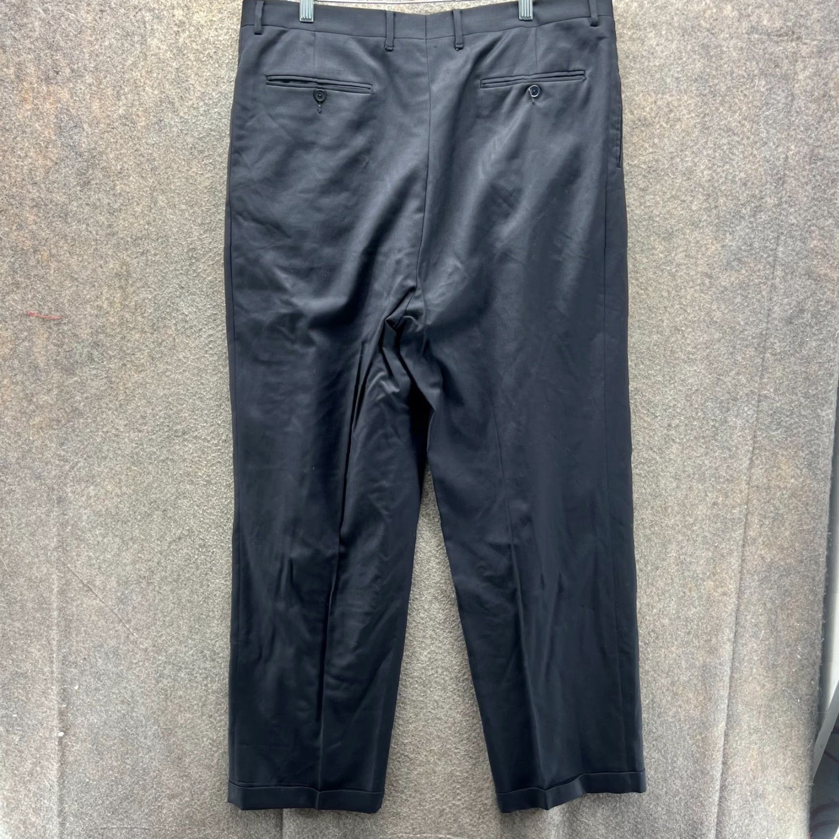 Canali Canali Dress Pants Men 38R Black Wool Pleated Front Bloomingdale’s Trousers 38US Size US 38 / EU 54 - 2 Thumbnail
