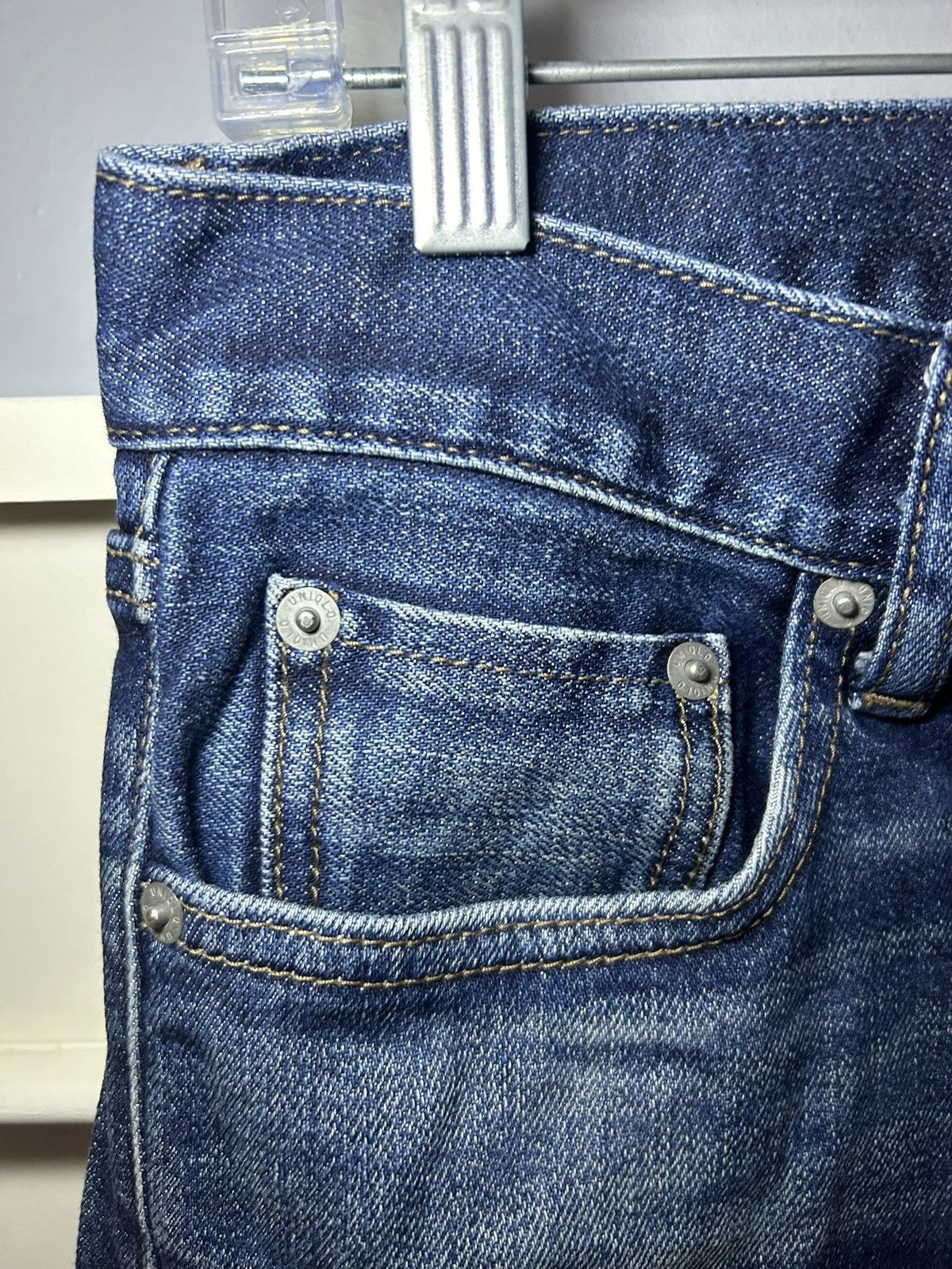Uniqlo Uniqlo raw selvedge indigo dyed denim slim jeans Size US 29 - 7 Thumbnail