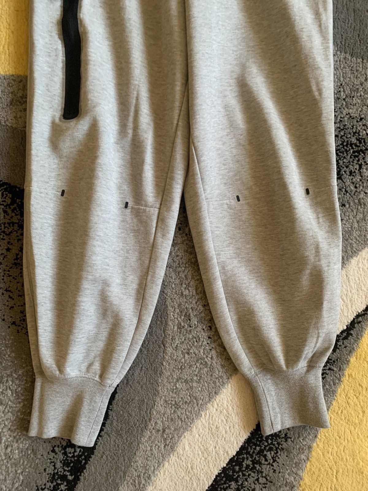 Nike Nike Tech Fleece Pants Grey Size ONE SIZE - 2 Thumbnail