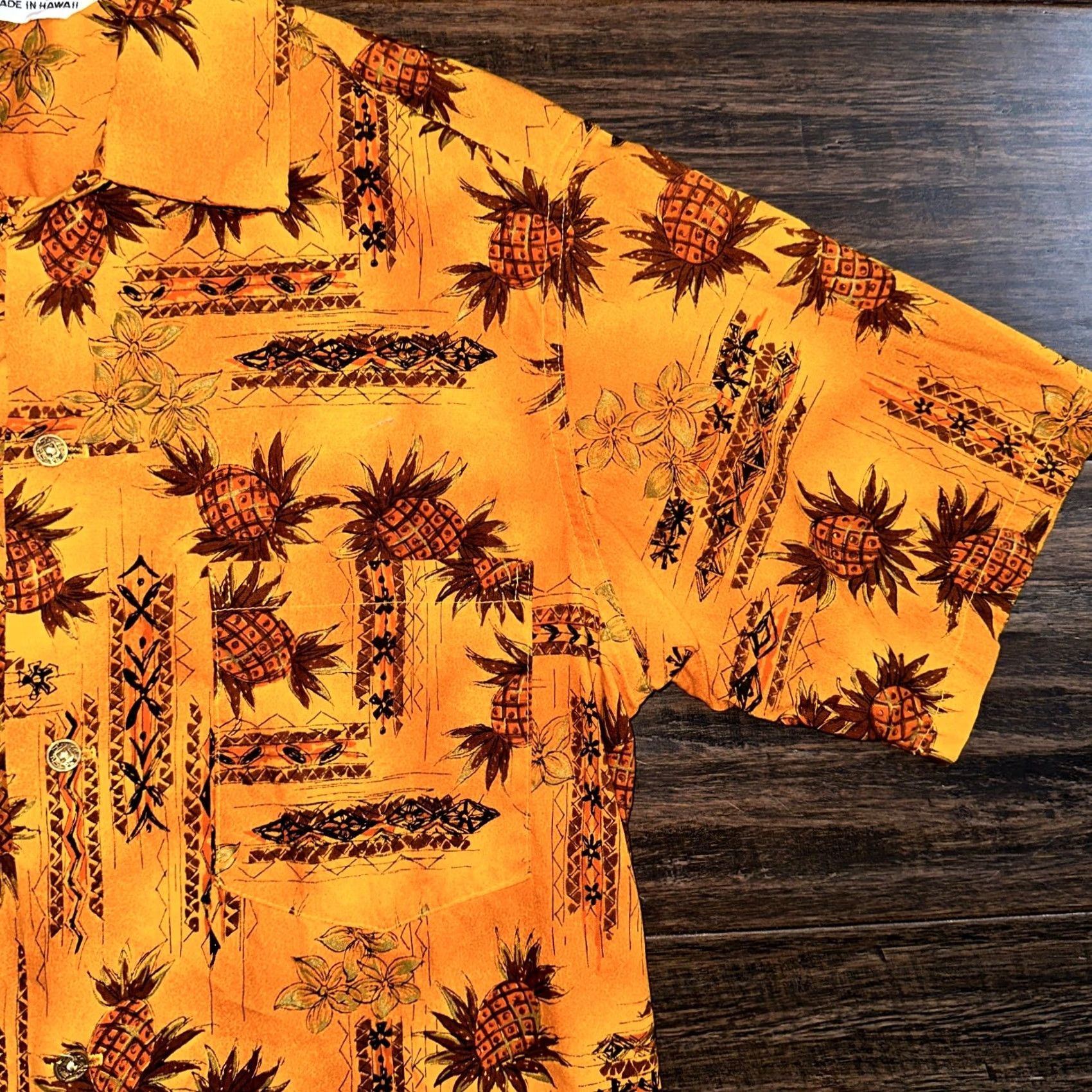 Vintage VINTAGE Made In Hawaii Aloha Shirt Mens S Short Sleeve Metal Button Pineapple Print Orange Shirts Mens Size US S / EU 44-46 / 1 - 4 Thumbnail