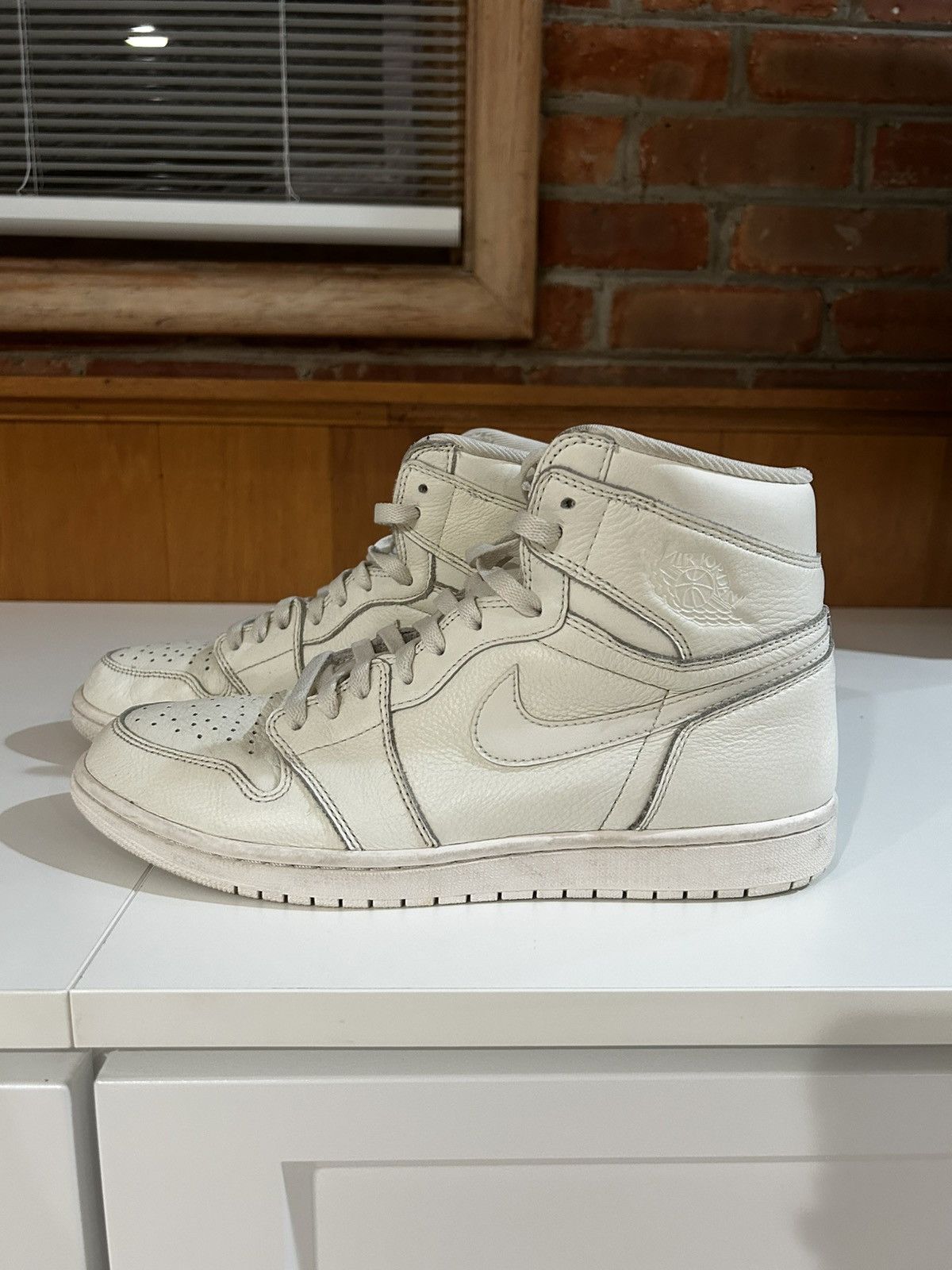 Nike Nike Jordan 1 OG SAILS Size US 11 / EU 44 - 1 Thumbnail