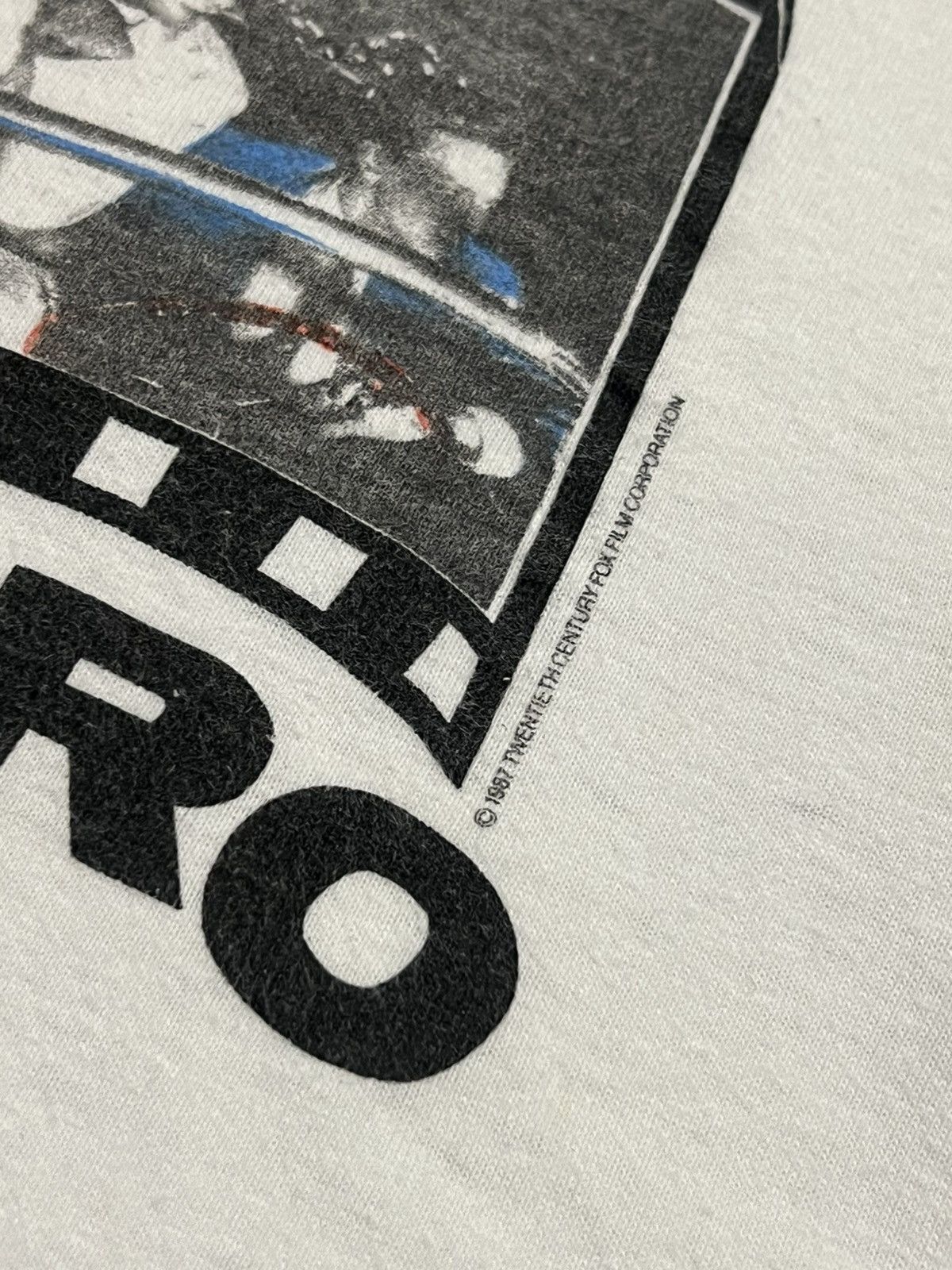 Vintage Vintage 1987 "Less Than Zero" Tee Size US S / EU 44-46 / 1 - 3 Thumbnail