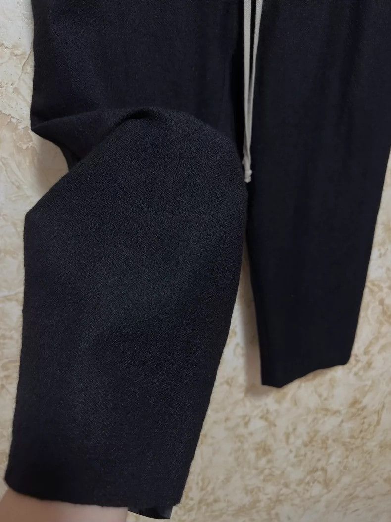 Rick Owens rick owens size US 50 Cropped pants with hanging crotch pa Size US 34 / EU 50 - 3 Thumbnail