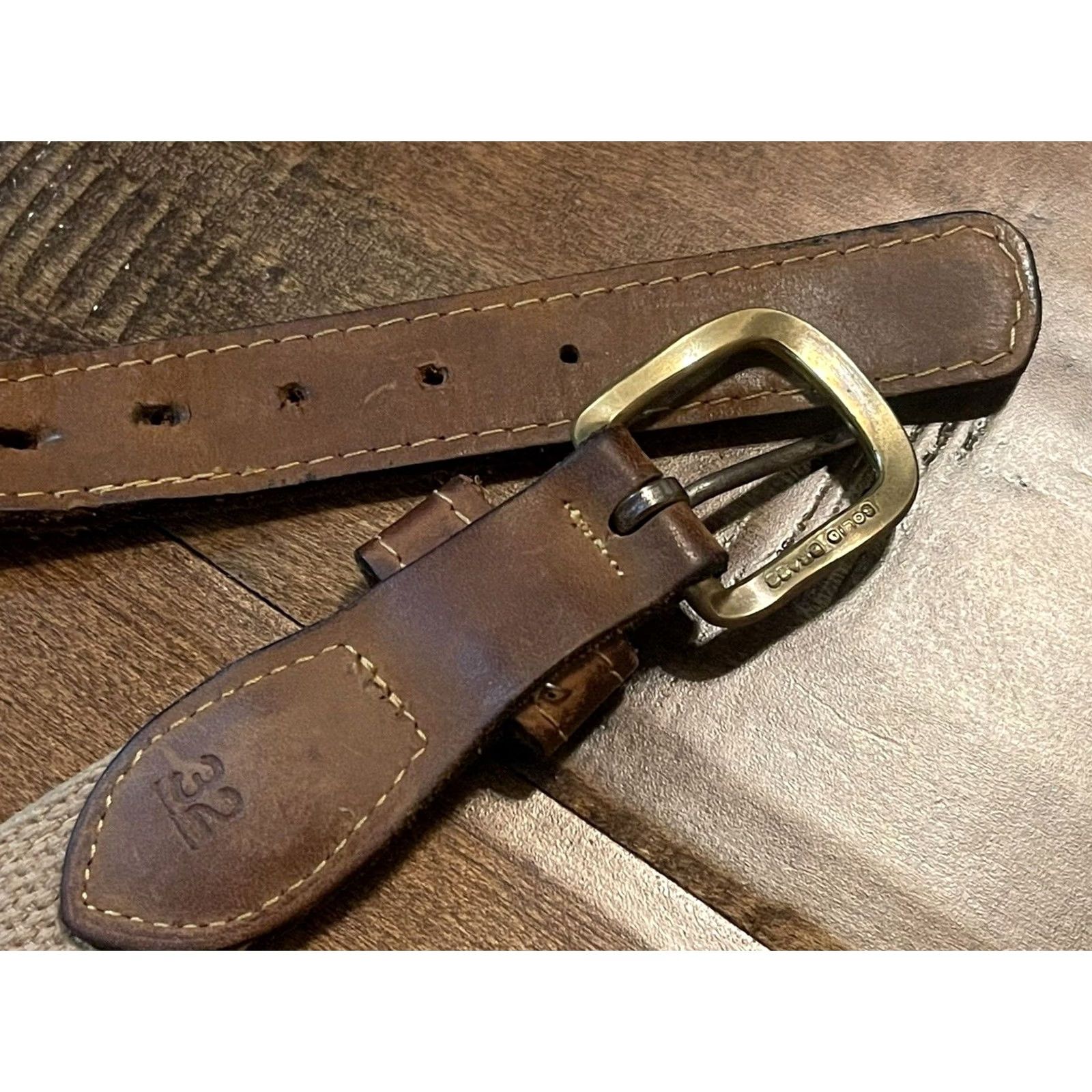 Vintage Marlin Swordfish USA Solid Brass Buckle Brown Leather Belt Mens 32 Size 32 - 6 Thumbnail