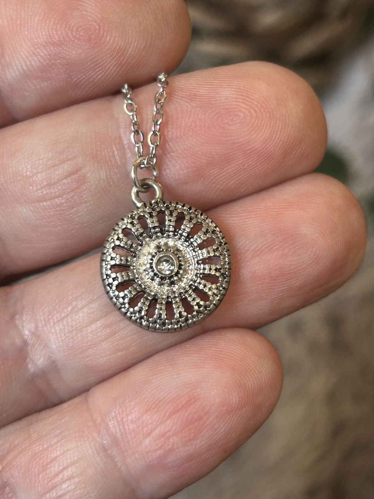 Handmade Handcrafted vintage dual sided medallion pendant necklace Size ONE SIZE - 4 Thumbnail