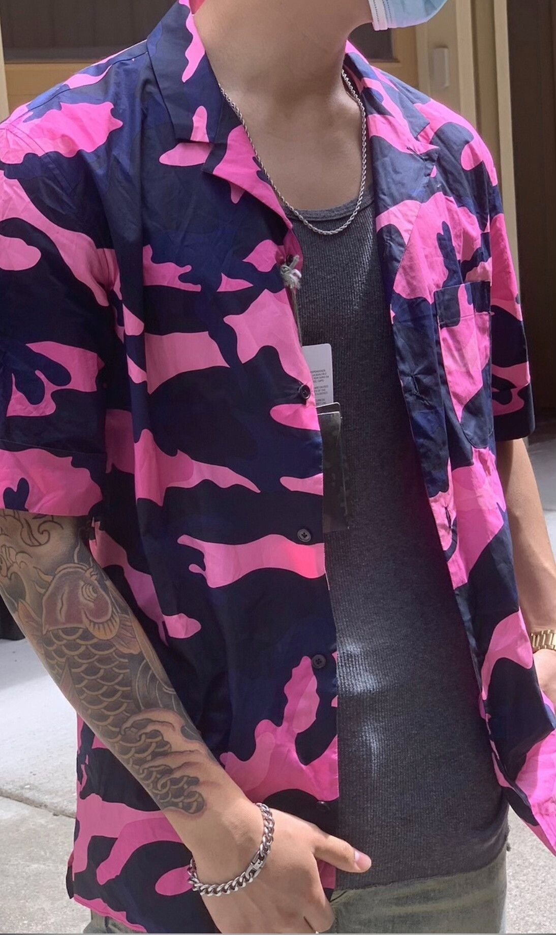 Valentino Valentino Pink Navy Camo Hawaiian Shirt Size US S / EU 44-46 / 1 - 1 Thumbnail