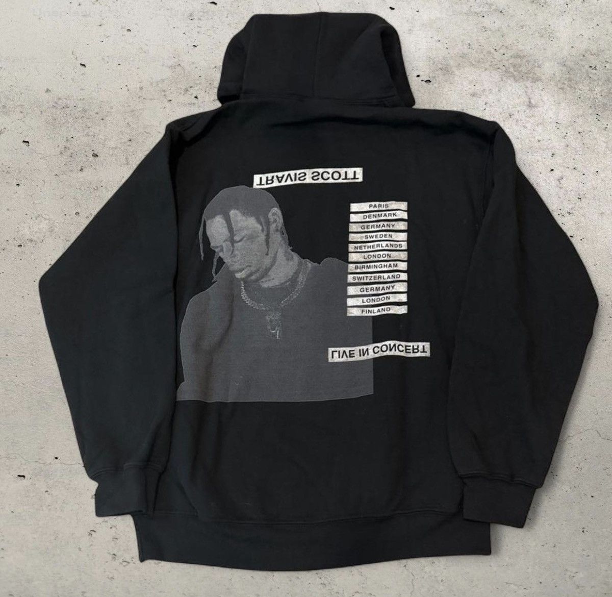 Travis Scott Travis Scott 2017 Europe Tour Hoodie Size Medium Size US M / EU 48-50 / 2 - 1 Thumbnail