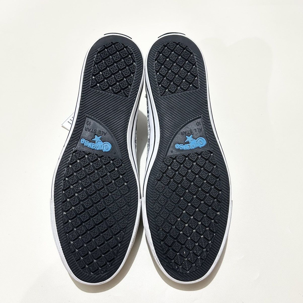 Converse × One Piece One Piece x Converse All Star 100 PT HI White Black 1CK828 Size US 10 / EU 43 - 10 Thumbnail