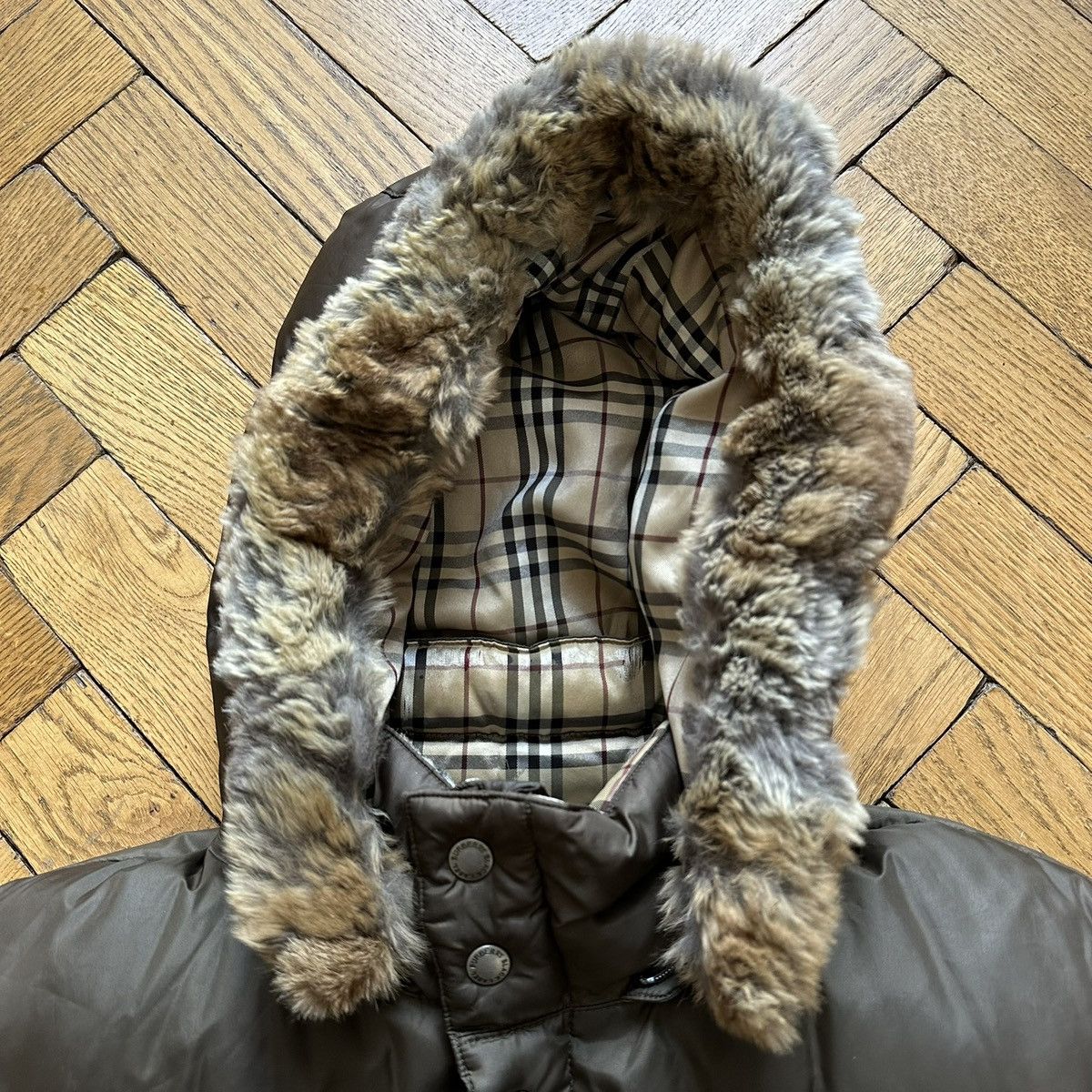 Burberry Burberry Black Label Fur Hood Puffer Jacket Size US L / EU 52-54 / 3 - 5 Thumbnail