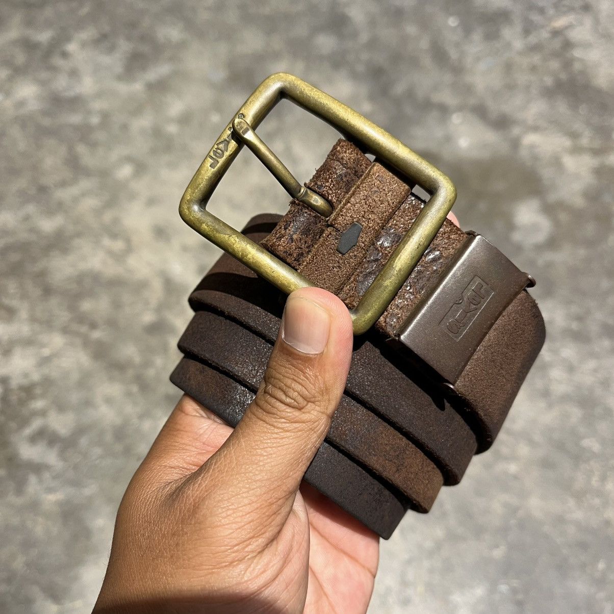 Levi's Vintage Levi’s Brown Leather Brass Buckle Belt Size ONE SIZE - 1 Thumbnail