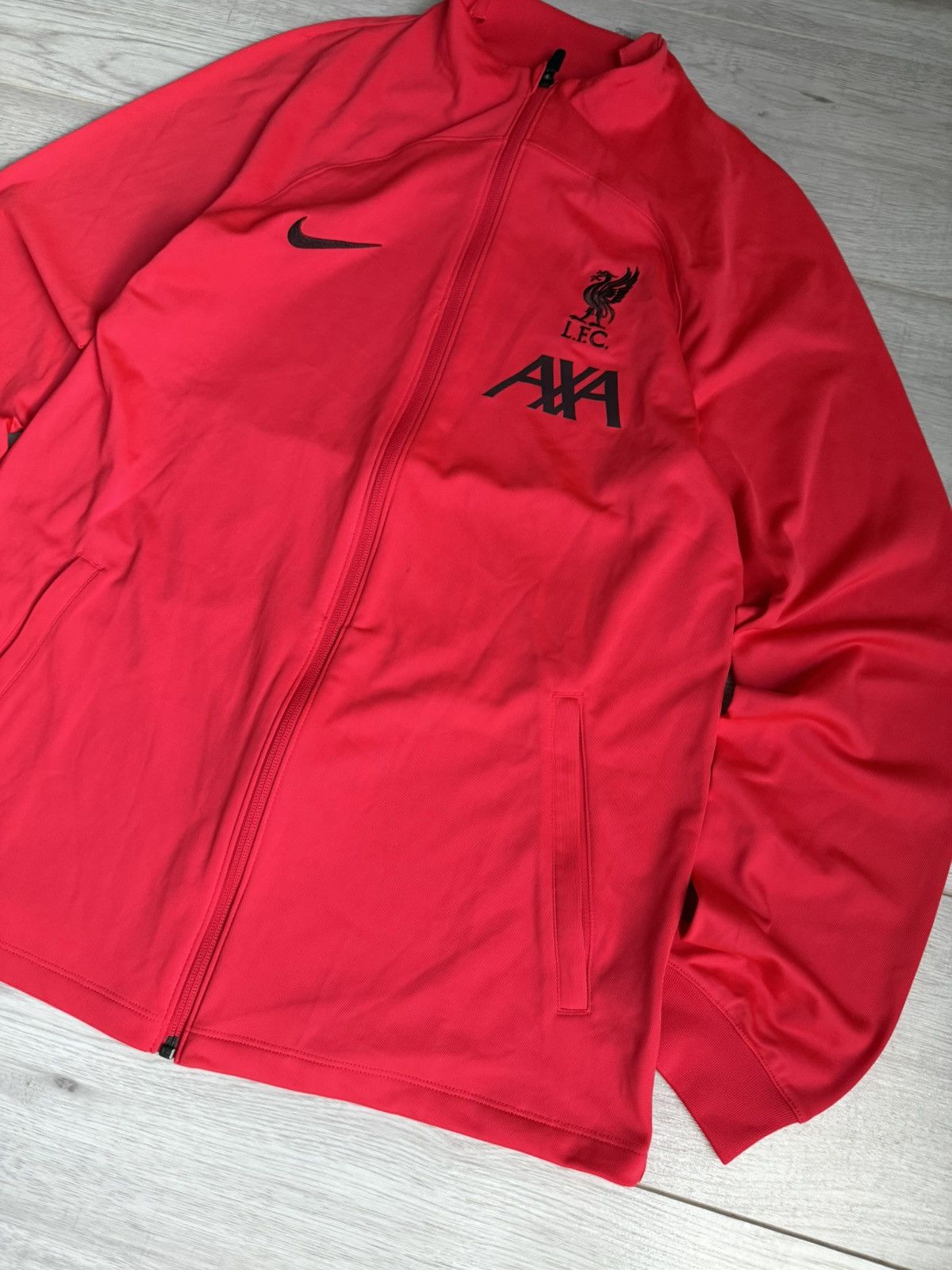 Other UK Nike liverpool track jacket Size US M / EU 48-50 / 2 - 2 Thumbnail