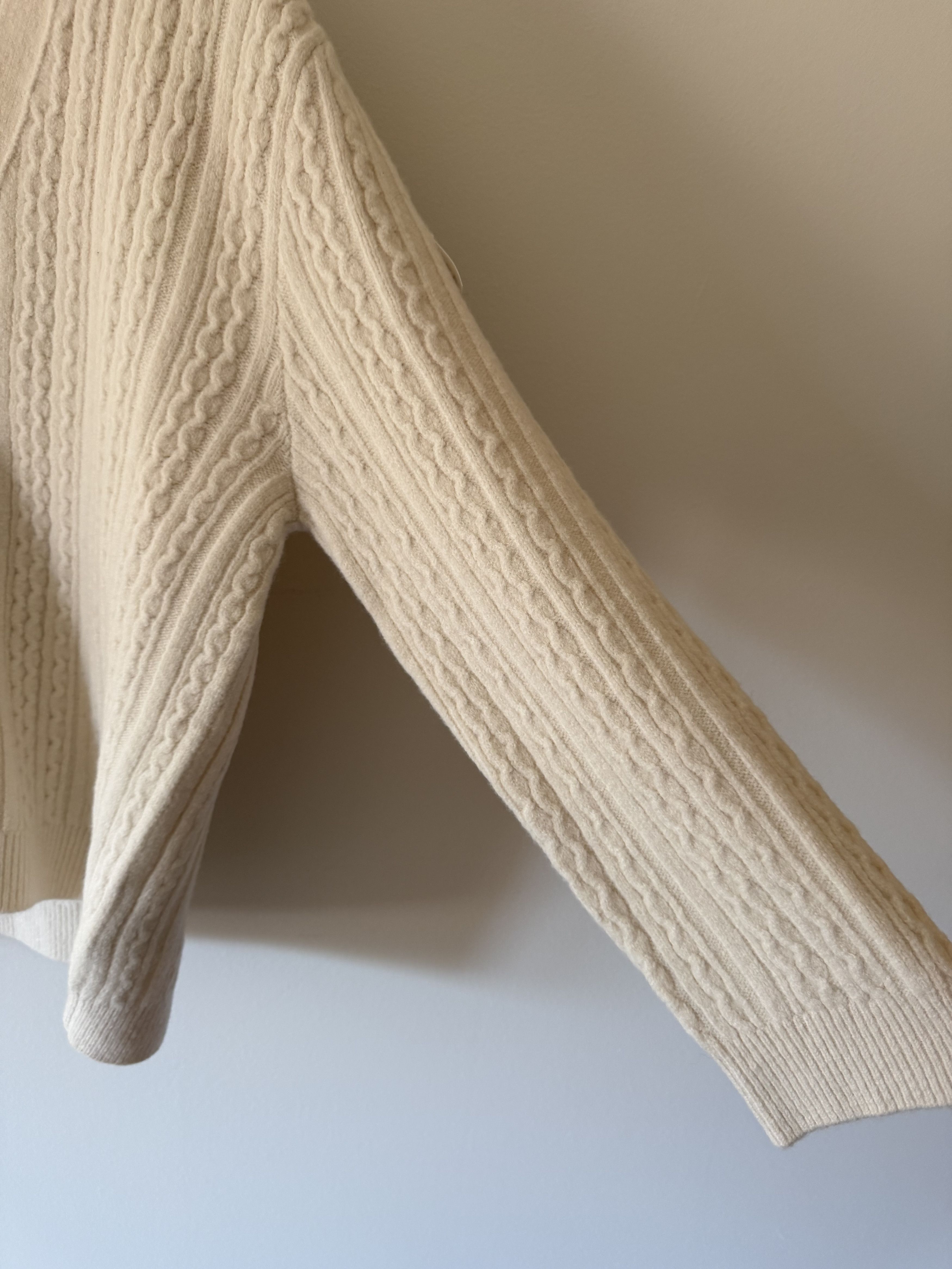 MM6 MM6 Maison Margiela Cable Knit Cardigan in Cream Size US L / EU 52-54 / 3 - 4 Thumbnail