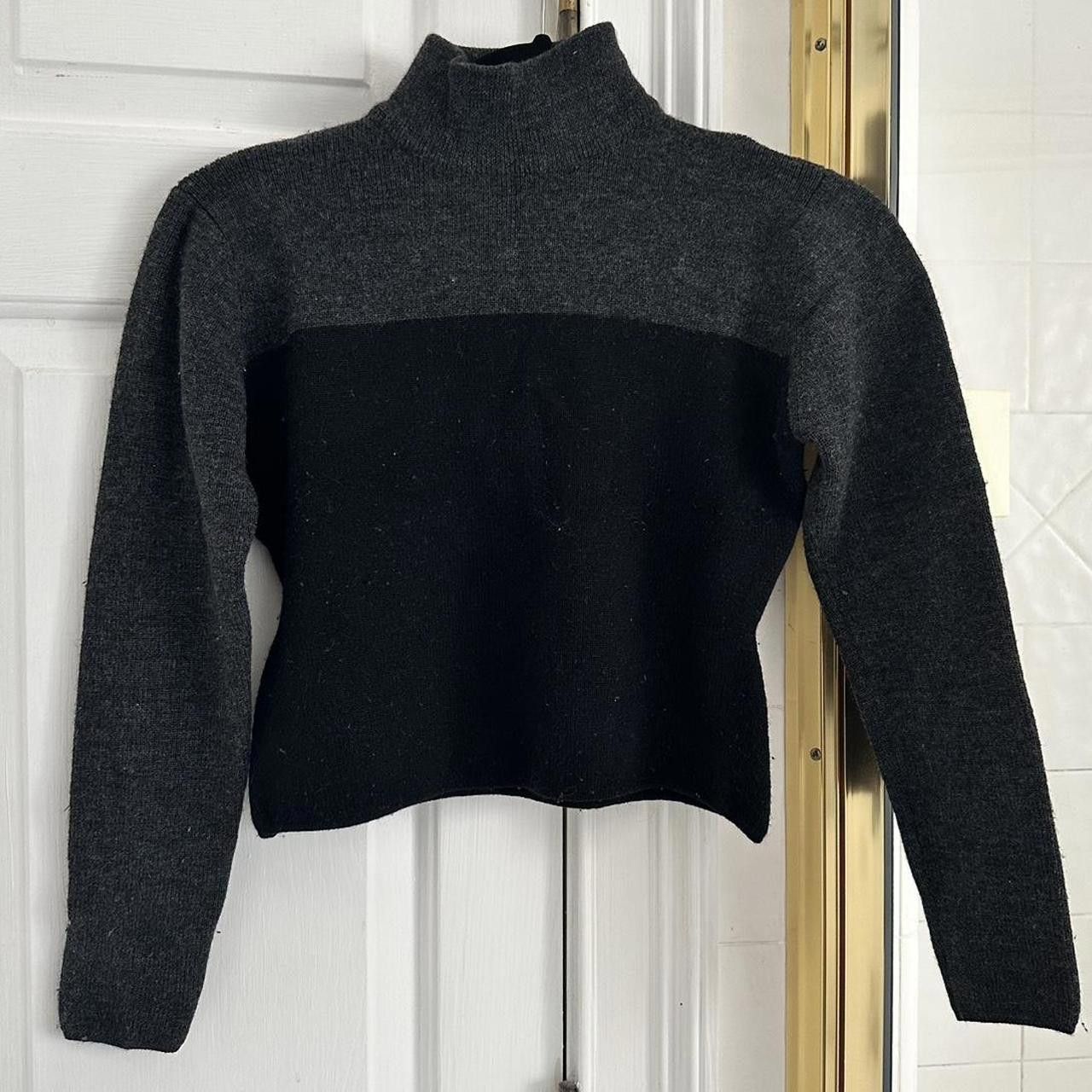 Designer Women's Black and Grey Jumper Size S / US 4 / IT 40 - 1 Thumbnail