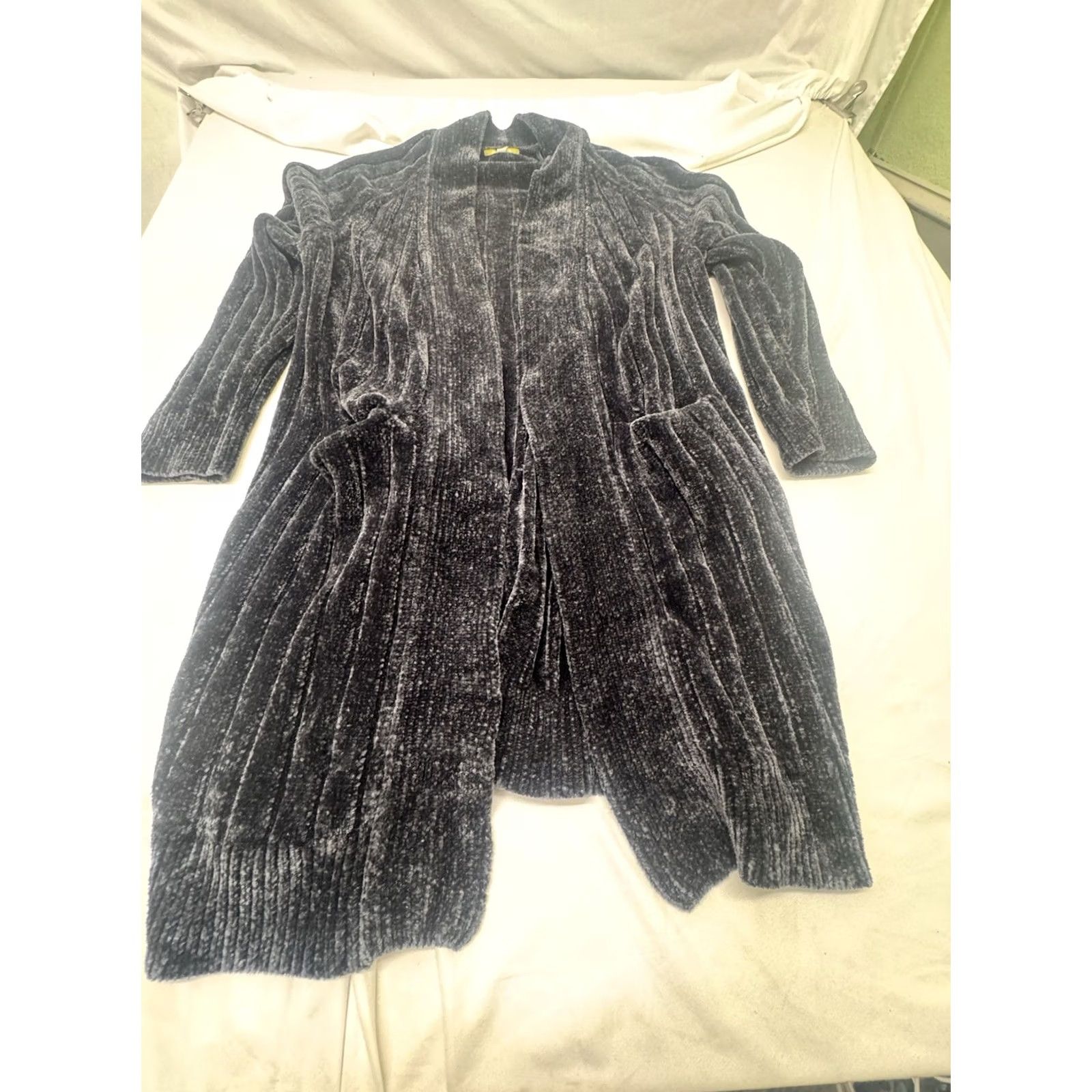 Vintage Gianni Bini Gray Velvet Cardigan Sweater Small Open Front Long Cable Knit Duster Size S / US 4 / IT 40 - 3 Thumbnail
