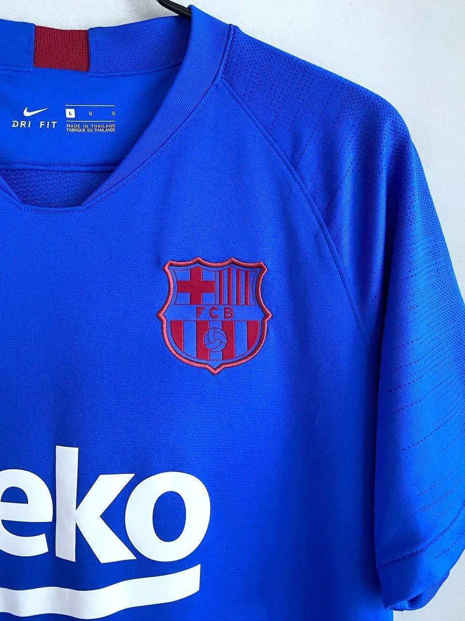Nike Nike FC Barcelona 2019/2020 Soccer Jersey Traning, Size L Size US L / EU 52-54 / 3 - 5 Thumbnail