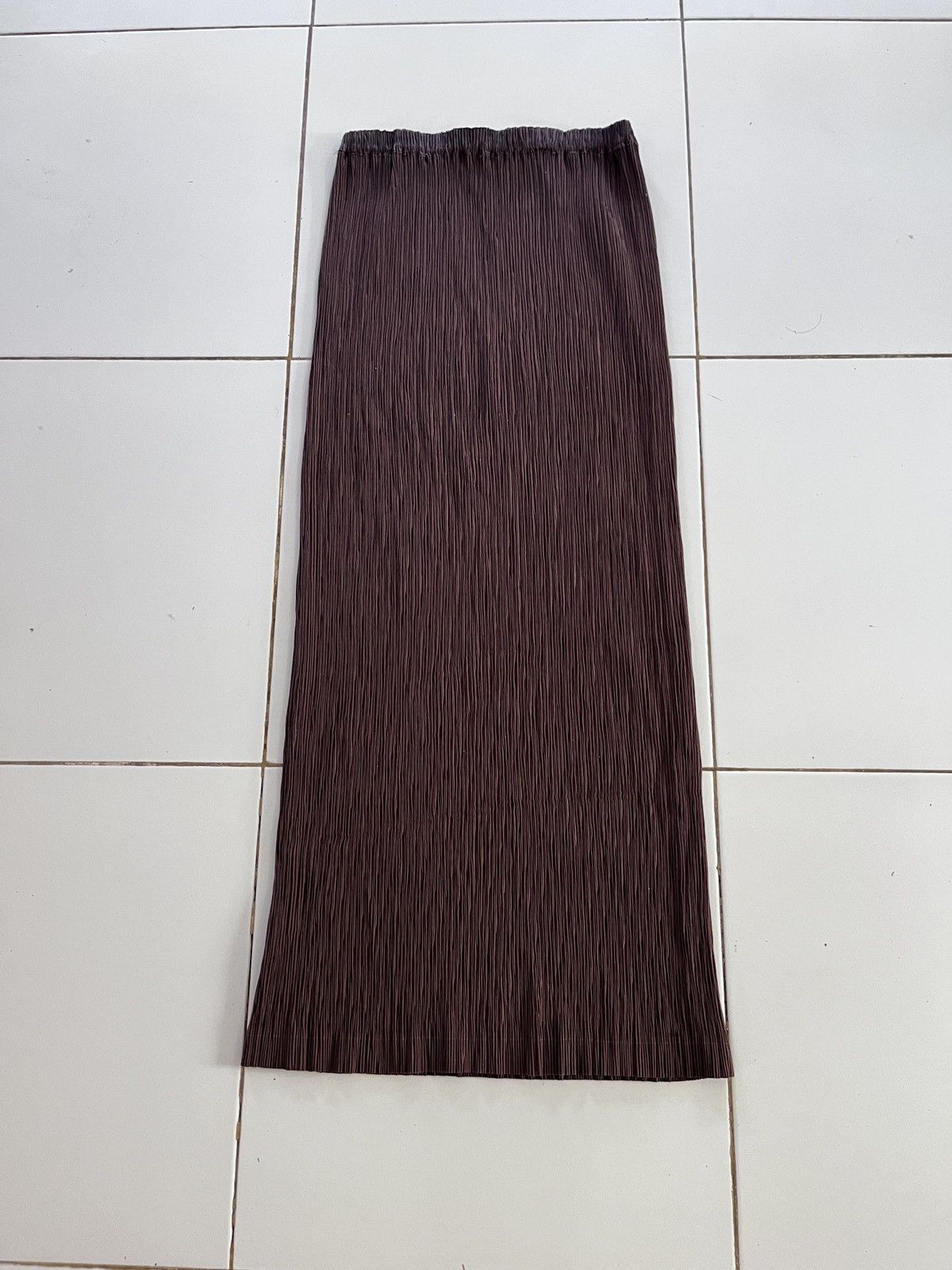 Pleats Please Issey Miyake Brown Issey miyake pleats 1990 Size 28" / US 6 / IT 42 - 2 Thumbnail