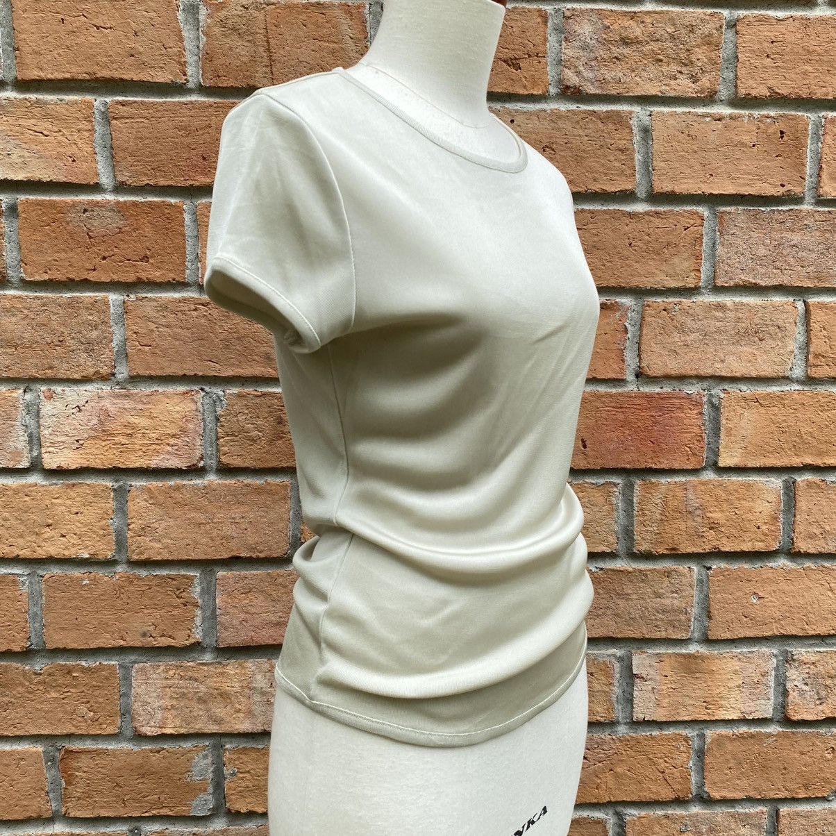 Yoshiyuki Konishi YOSHIYUKI KONISHI Soft Stretchy Fitted Tee – Beige Size M / US 6-8 / IT 42-44 - 17 Thumbnail