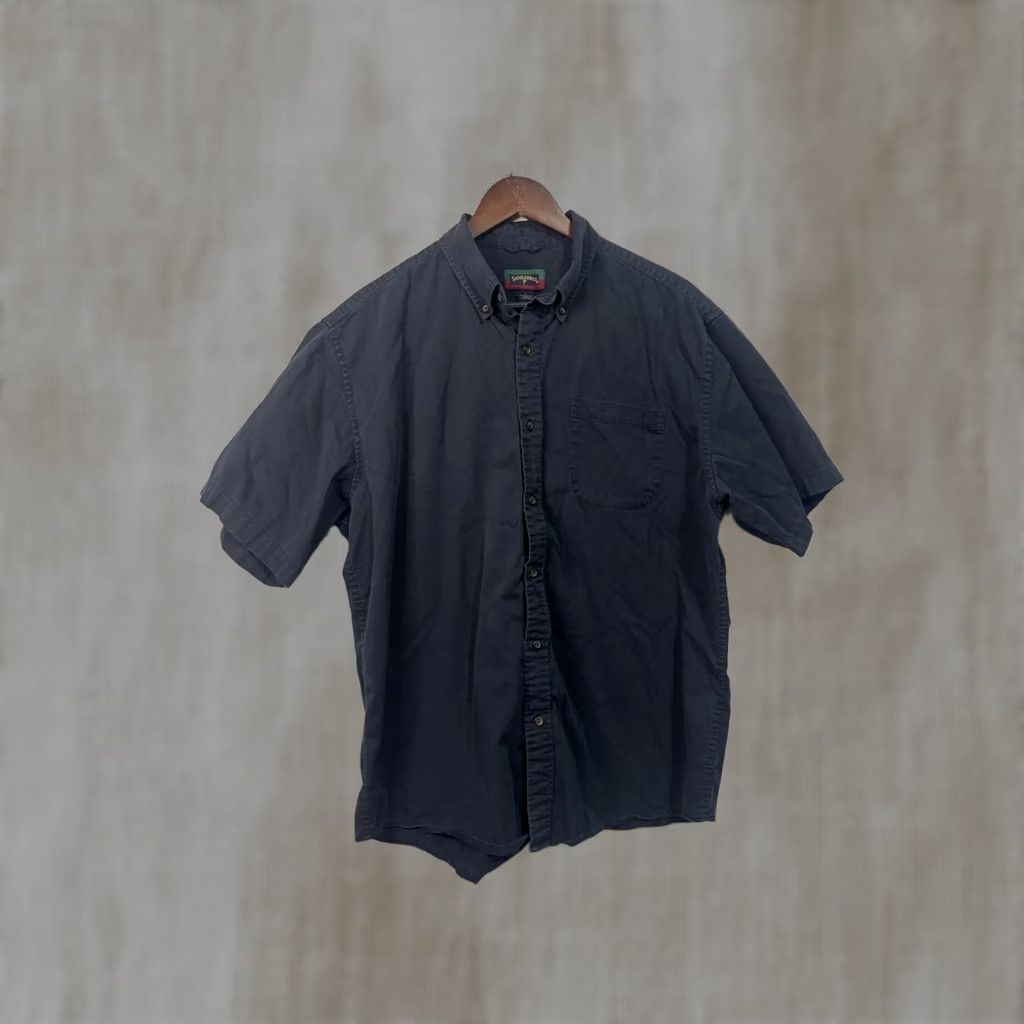 Vintage Saddlebred Shirt Button-Up Short Sleeve Men Large Black Solid Casual Button-Down Collar Vintage No Size US L / EU 52-54 / 3 - 1 Thumbnail