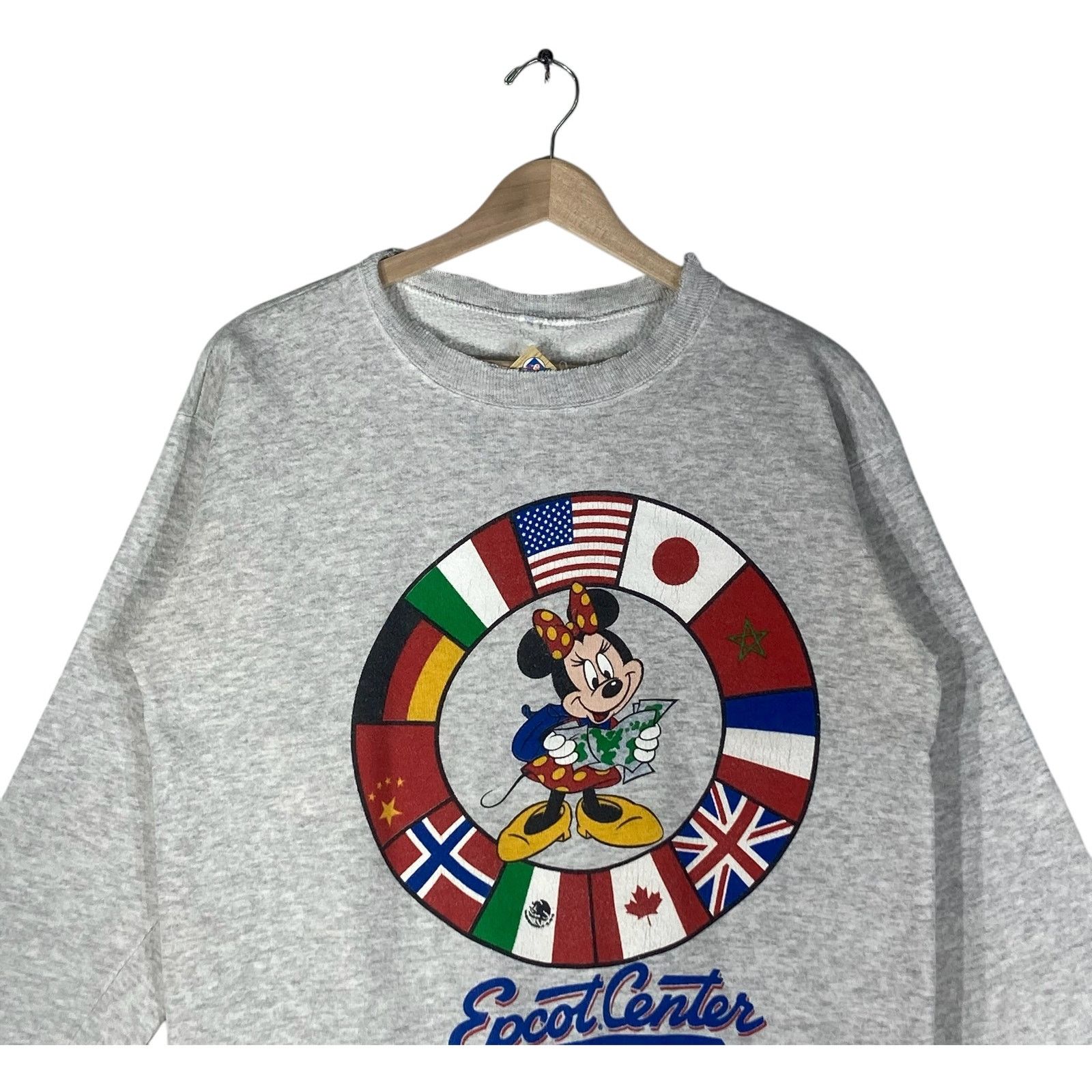 Disney Vintage Disney Epcot Center Minnie Mouse Crewneck Men's L Size US L / EU 52-54 / 3 - 2 Thumbnail