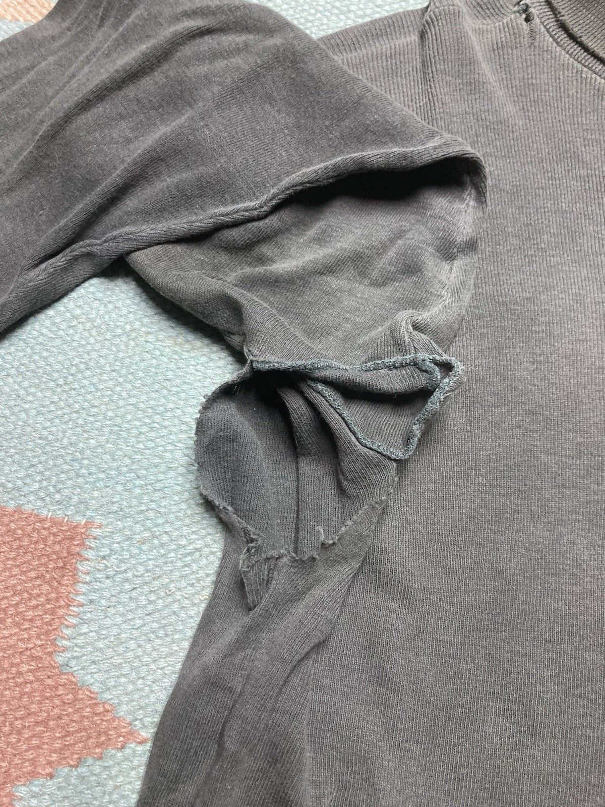 Vintage Vintage 1950s t shirt roll neck distressed thrashed large Size US L / EU 52-54 / 3 - 6 Thumbnail