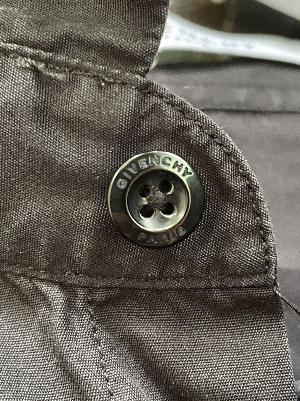 Givenchy Givenchy Black Star Embroidery Shirt Button Up Size US M / EU 48-50 / 2 - 9 Thumbnail