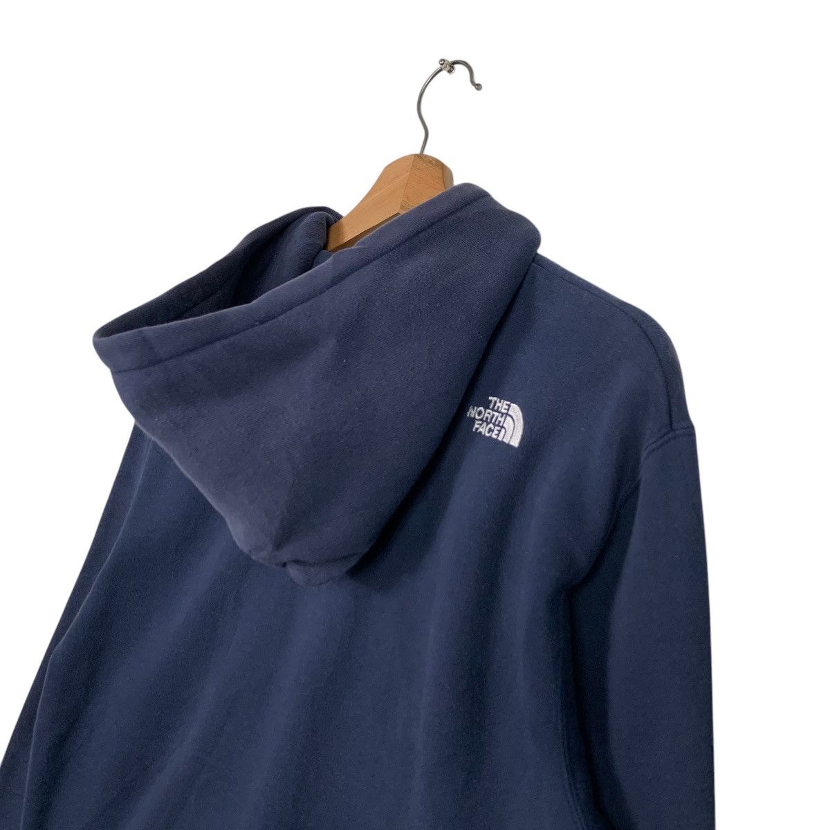 The North Face THE NORTH FACE Pullover Hoodies Sweatshirt #1639-C73 Size US M / EU 48-50 / 2 - 21 Thumbnail
