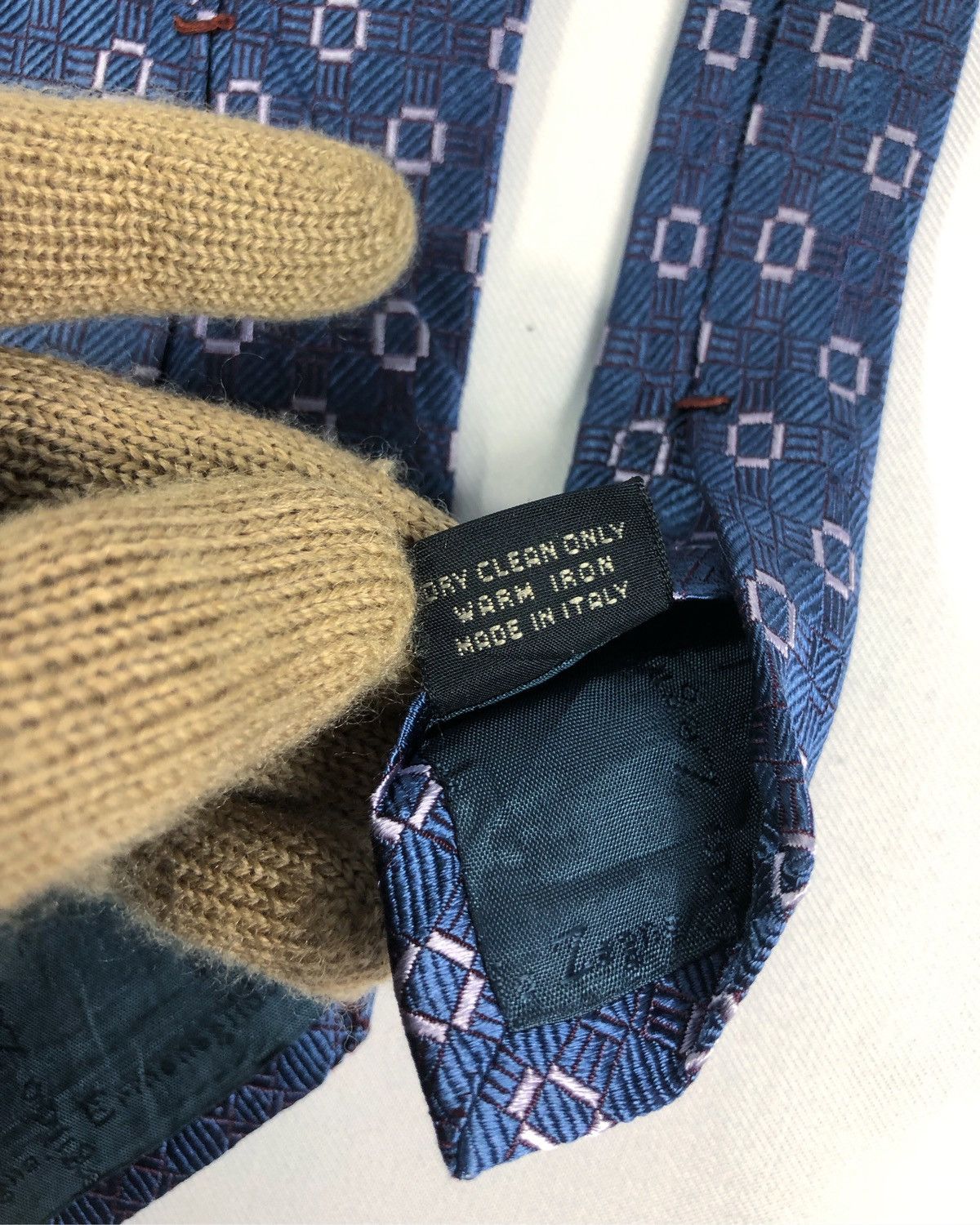 Ermenegildo Zegna Rare Ermenegildo Zegna Silk Tie Made in Italy Size ONE SIZE - 8 Thumbnail