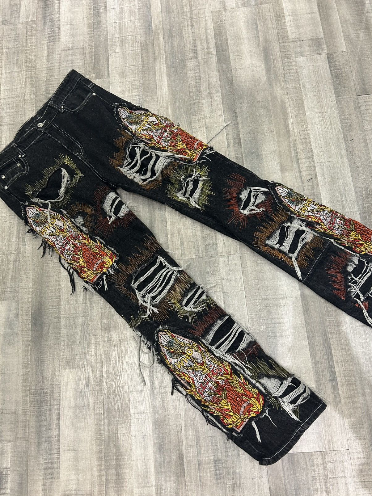 Who Decides War Who Decides War All Over Embroidered Jeans Size US 32 / EU 48 - 2 Thumbnail