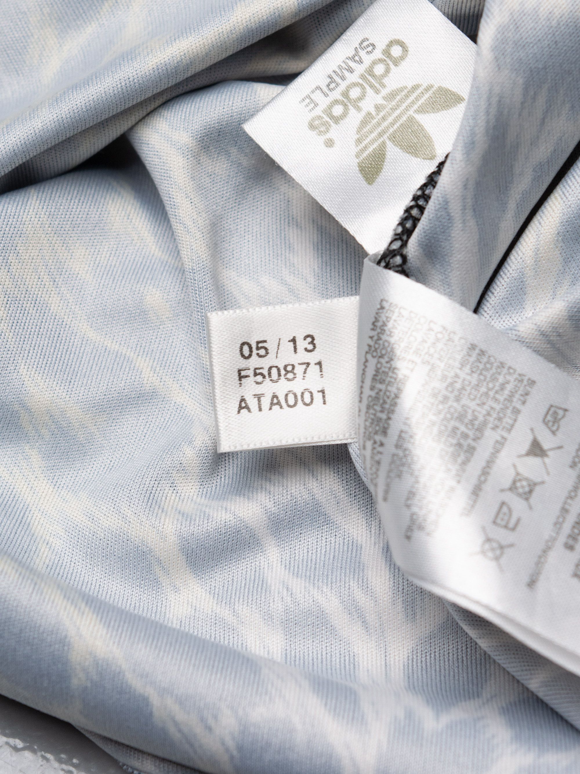 Adidas × Jeremy Scott rare sample adidas X Jeremy Scott S/S 2014 leopard t-shirt Size US M / EU 48-50 / 2 - 8 Thumbnail