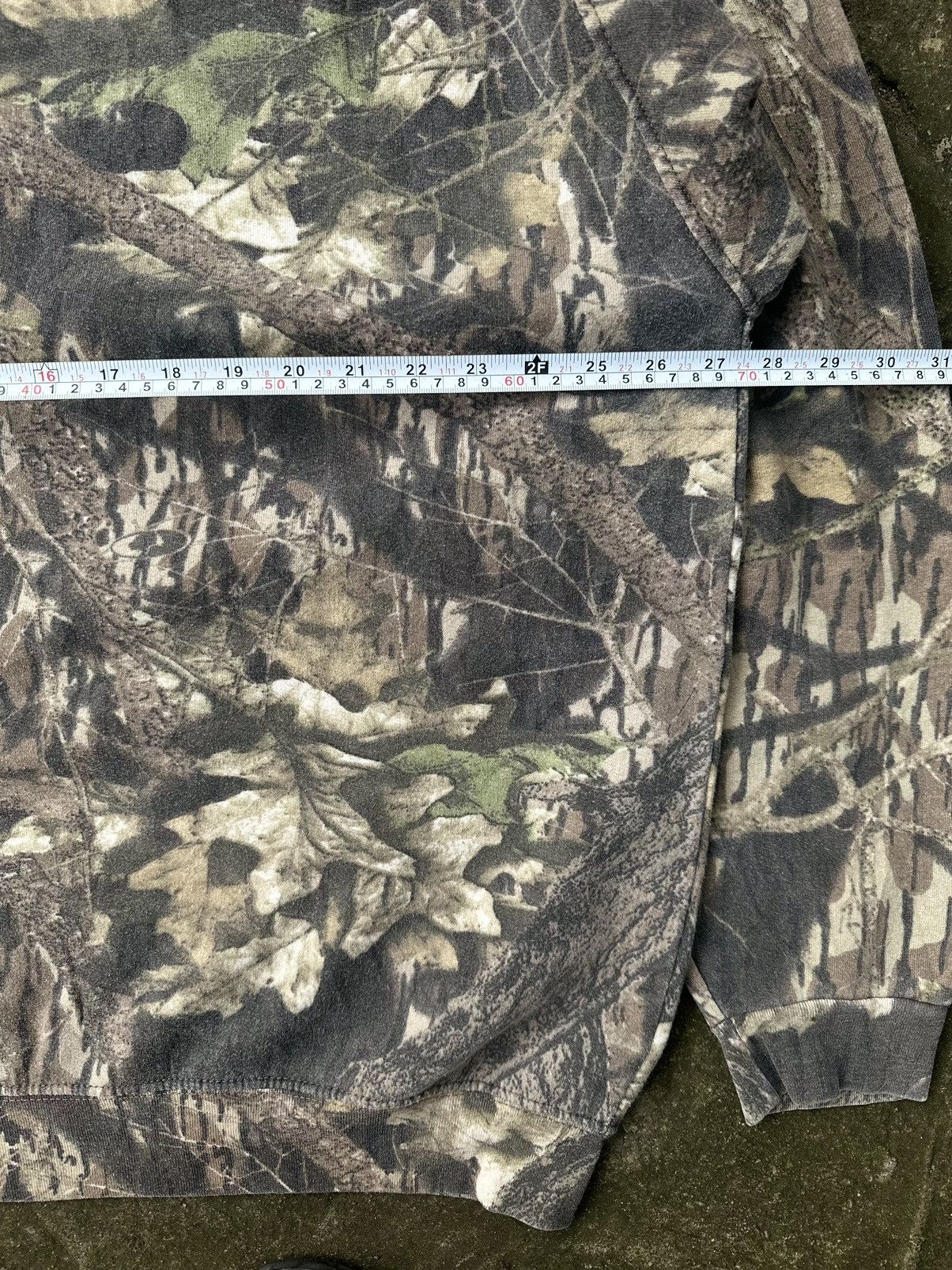 Carhartt × Vintage Vintage Realtree Camo Sweatshirt Carhartt Style Baggy Size US XXL / EU 58 / 5 - 3 Thumbnail