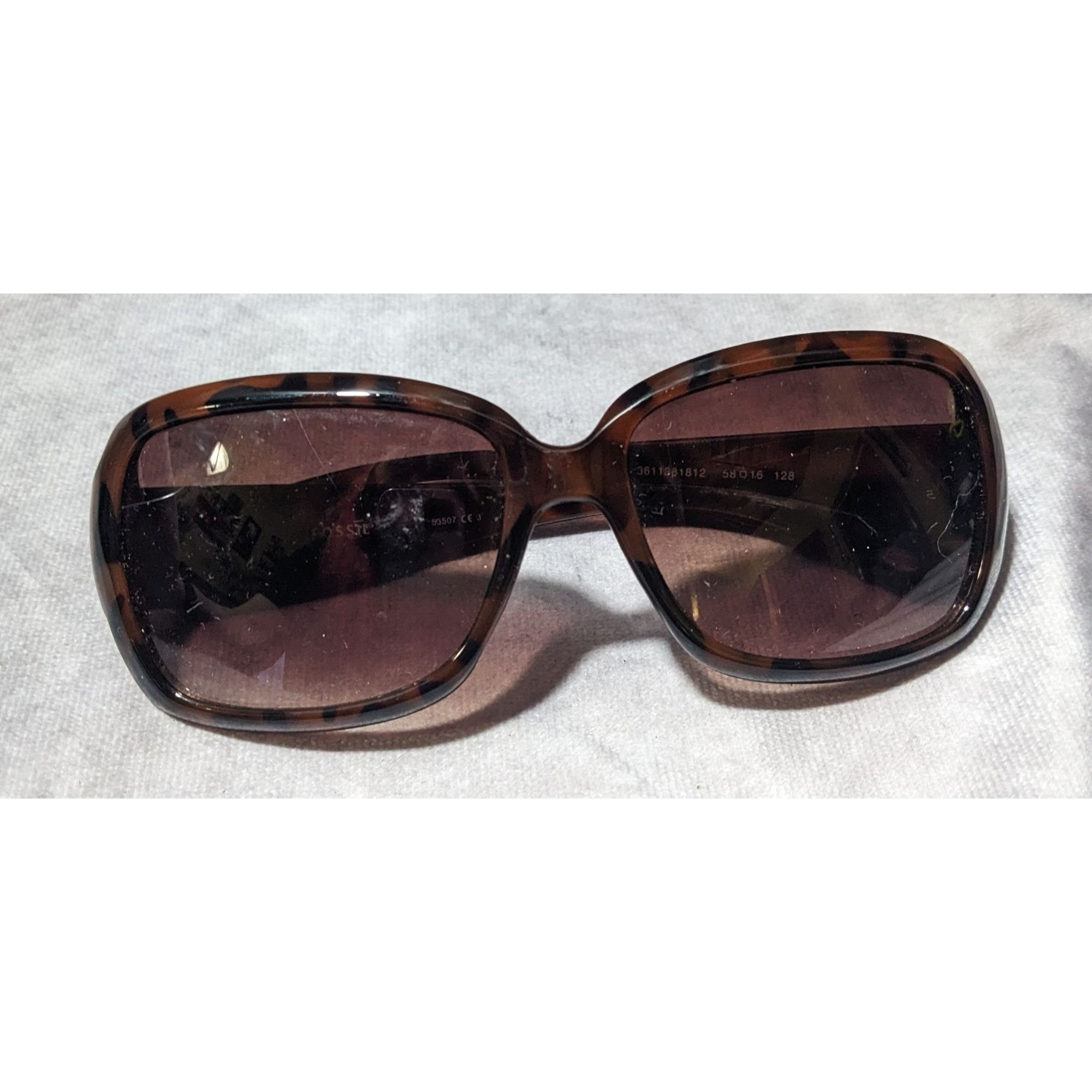Fossil Retro 90s Fossil Brown Tortoise Sunglasses Size ONE SIZE - 4 Thumbnail