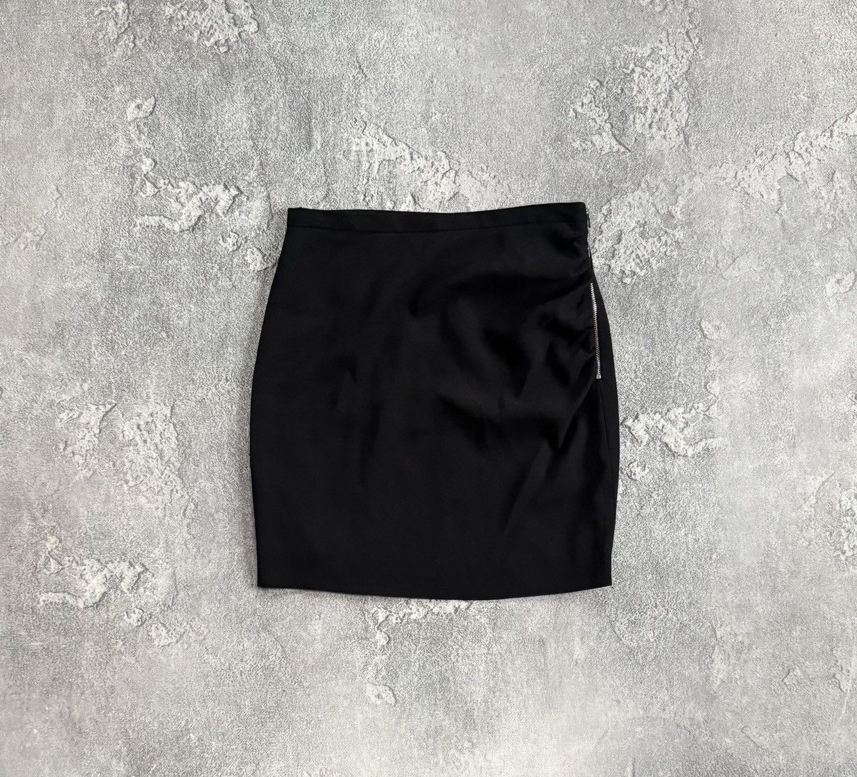Moschino Moschino Cheap and chic USA6/I40/F36 mini skirt pencil Size 28" / US 6 / IT 42 - 8 Thumbnail